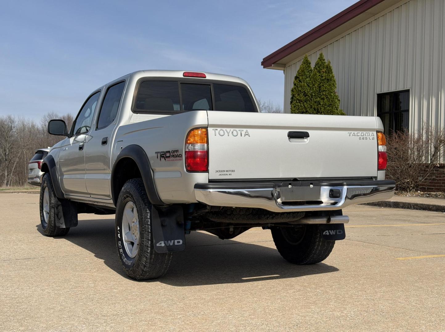 2003 SILVER /Gray Toyota Tacoma SR5 Double Cab V6 4WD (5TEHN72N33Z) with an 3.4L V6 engine, Automatic transmission, located at 2990 Old Orchard Rd., Jackson, MO, 63755, 37.354214, -89.612106 - 2003 Toyota Tacoma SR5 315xxx miles 4x4 3.4L V6 Automatic Cruise Power Windows/Locks/Mirrors We have financing available and we accept trades! Fill out a credit application on our website or come by today! If you have any questions, give us a call at (573) 204-7777 or visit our website at fi - Photo#7