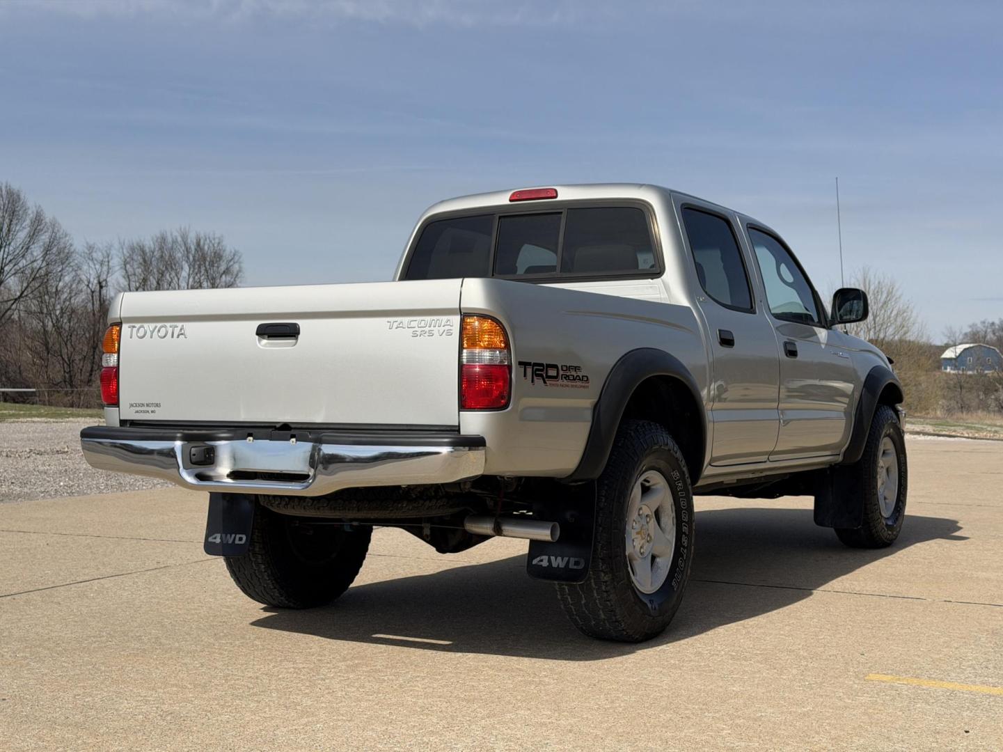 2003 SILVER /Gray Toyota Tacoma SR5 Double Cab V6 4WD (5TEHN72N33Z) with an 3.4L V6 engine, Automatic transmission, located at 2990 Old Orchard Rd., Jackson, MO, 63755, 37.354214, -89.612106 - 2003 Toyota Tacoma SR5 315xxx miles 4x4 3.4L V6 Automatic Cruise Power Windows/Locks/Mirrors We have financing available and we accept trades! Fill out a credit application on our website or come by today! If you have any questions, give us a call at (573) 204-7777 or visit our website at fi - Photo#6