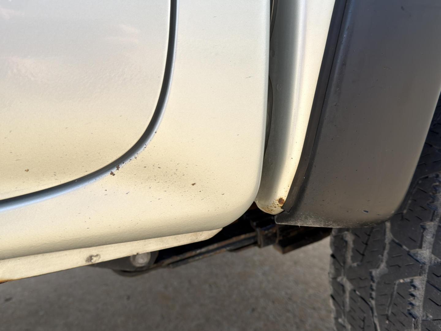 2003 SILVER /Gray Toyota Tacoma SR5 Double Cab V6 4WD (5TEHN72N33Z) with an 3.4L V6 engine, Automatic transmission, located at 2990 Old Orchard Rd., Jackson, MO, 63755, 37.354214, -89.612106 - 2003 Toyota Tacoma SR5 315xxx miles 4x4 3.4L V6 Automatic Cruise Power Windows/Locks/Mirrors We have financing available and we accept trades! Fill out a credit application on our website or come by today! If you have any questions, give us a call at (573) 204-7777 or visit our website at fi - Photo#37