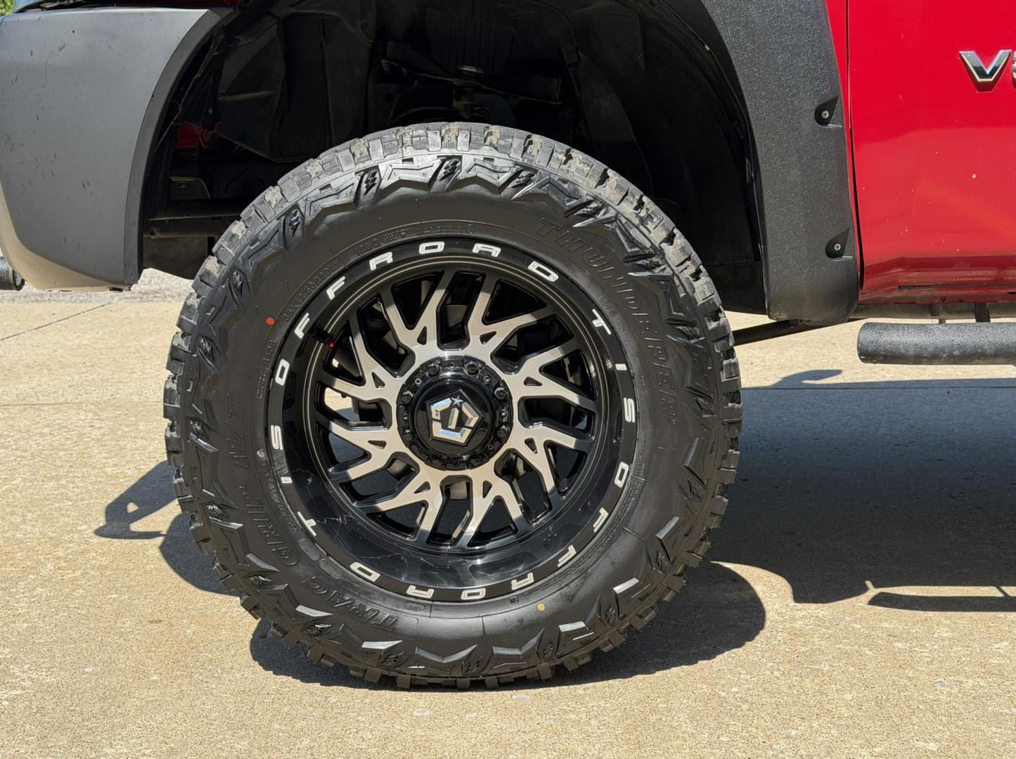 2007 RED /Black Nissan Titan XE Crew Cab 4WD (1N6AA07B37N) with an 5.6L V8 engine, Automatic transmission, located at 2990 Old Orchard Rd., Jackson, MO, 63755, 37.354214, -89.612106 - 2007 Nissan Titan XE 165xxx miles 4x4 5.6L V8 Automatic Backup Camera Bluetooth Cruise Power Windows/Locks/Mirrors We have financing available and we accept trades! Fill out a credit application on our website or come by today! If you have any questions, give us a call at (573) 204-7777 or - Photo#35