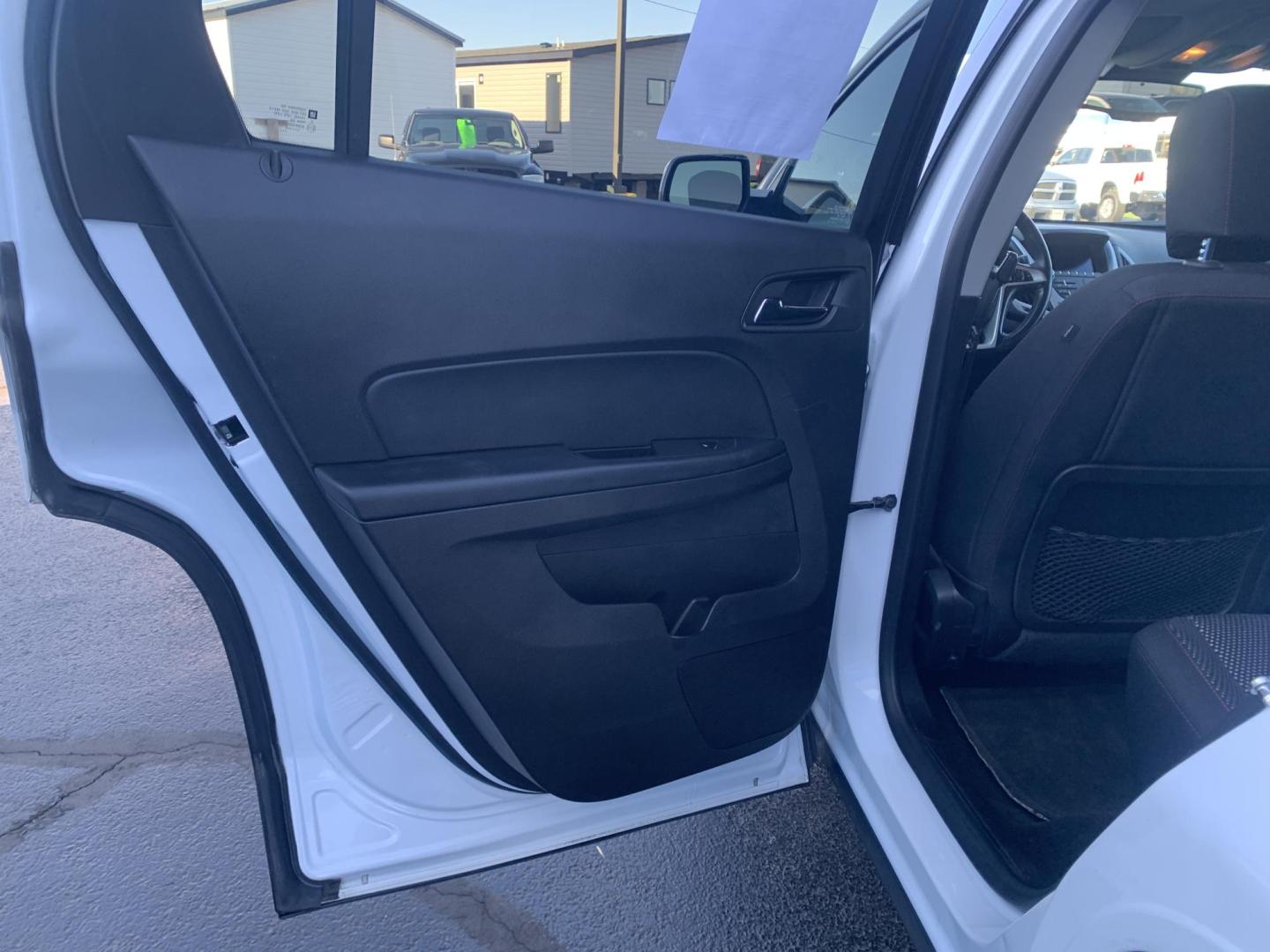 2015 WHITE /BLACK GMC Terrain SLE2 (2GKFLRE35F6) with an 3.6L V6 DOHC 24V engine, Automatic transmission, located at 506 S. Kingshighway, Cape Girardeau, MO, 63703, (573) 235-5000, 37.294991, -89.553635 - 2015 GMC Terrain SLE2 174,xxx miles Heated Seats Power Drivers Seat Bluetooth Cruise Backup Camera We have financing available and we accept trades! Fill out a credit application on our website or come by today! If you have any questions, give us a call at (573) 235-5000 or visit our web - Photo#14