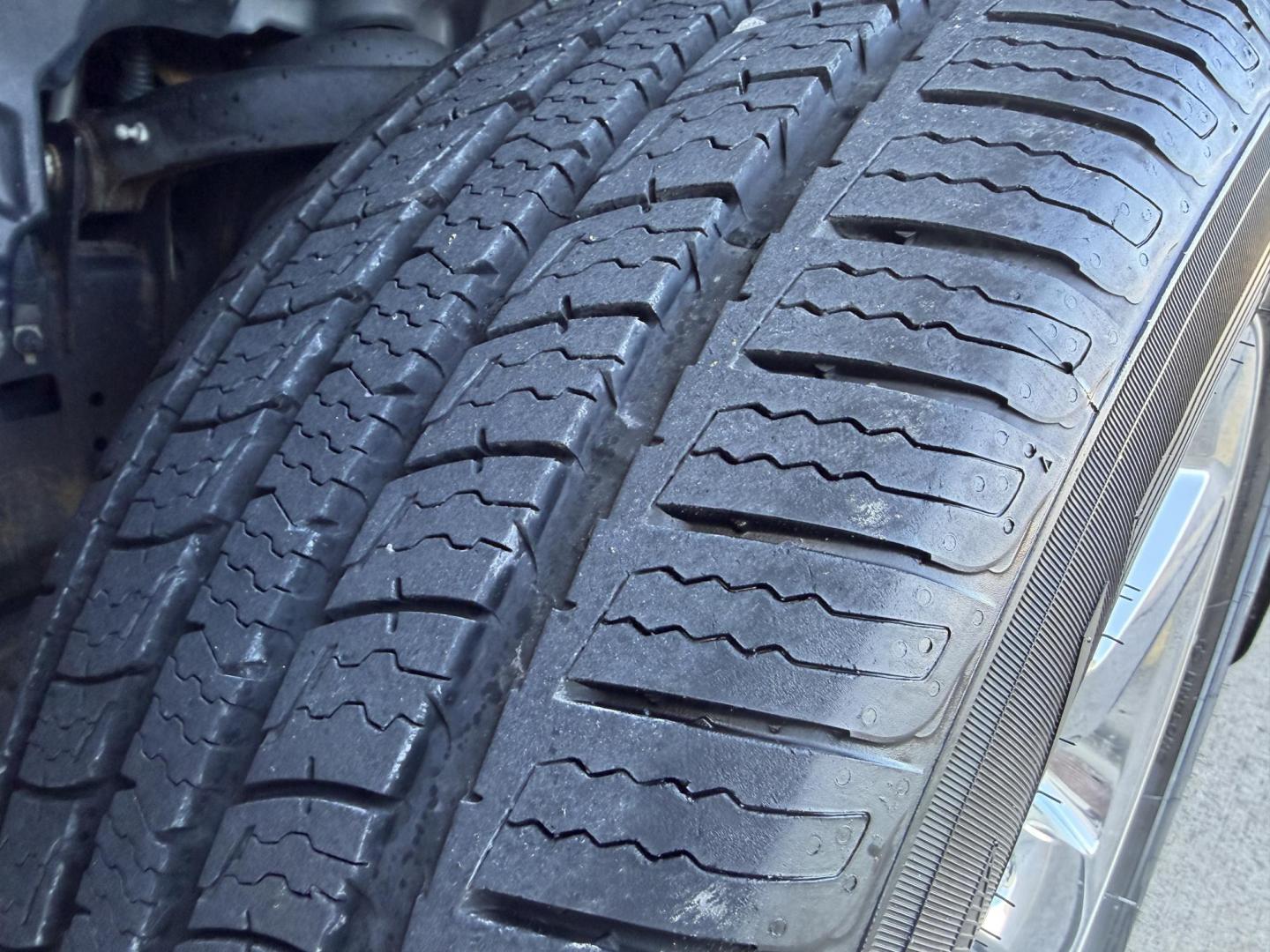 2017 MAROON /Gray RAM 1500 Big Horn Quad Cab 4WD (1C6RR7GTXHS) with an 5.7L V8 HEMI engine, Automatic transmission, located at 2990 Old Orchard Rd., Jackson, MO, 63755, 37.354214, -89.612106 - 2017 Ram 1500 Big Horn 103xxx miles 4x4 5.7L V8 HEMI Automatic Navigation Backup Camera Power Driver Seat Heated Seats Heated Steering Wheel Bluetooth Remote Start Cruise Power Windows/Locks/Mirrors We have financing available and we accept trades! Fill out a credit application on our - Photo#36