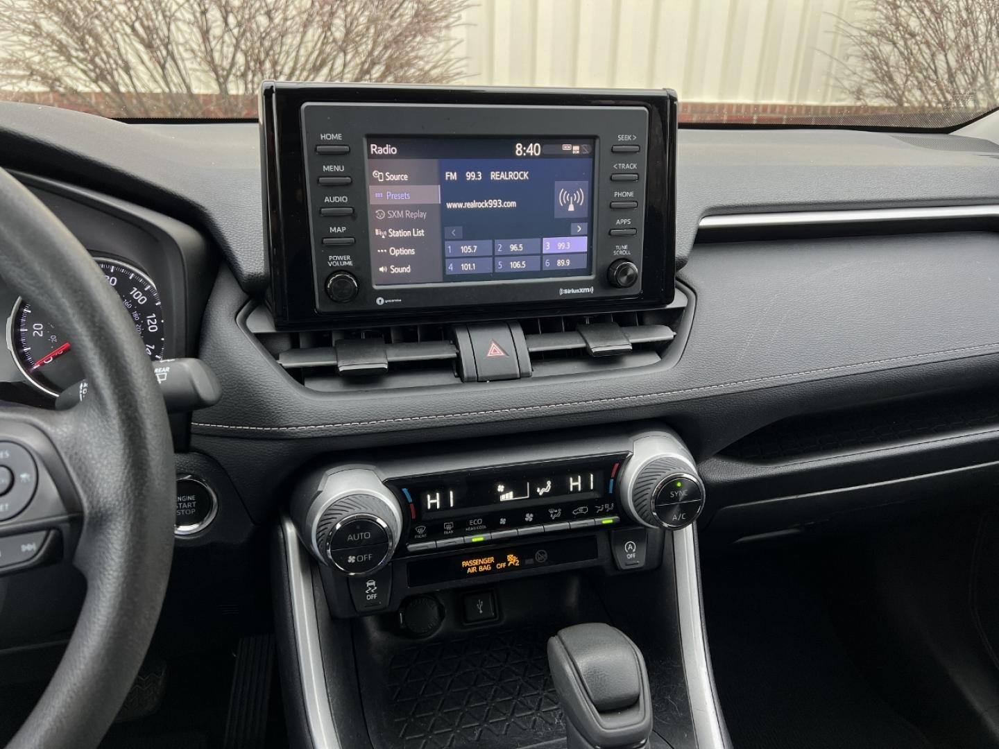 2020 BLACK /Gray Cloth TOYOTA RAV4 XLE (2T3P1RFV8LC) with an 2.5L 4 Cyl. engine, Automatic transmission, located at 2990 Old Orchard Rd., Jackson, MO, 63755, 37.354214, -89.612106 - 2020 Toyota RAV4 XLE 1-Owner 135xxx miles All Wheel Drive 2.5L 4 Cyl. Automatic Backup Camera Power Driver Seat Bluetooth Cruise Power Windows/Locks/Mirrors We have financing available and we accept trades! Fill out a credit application on our website or come by today! If you have any qu - Photo#23