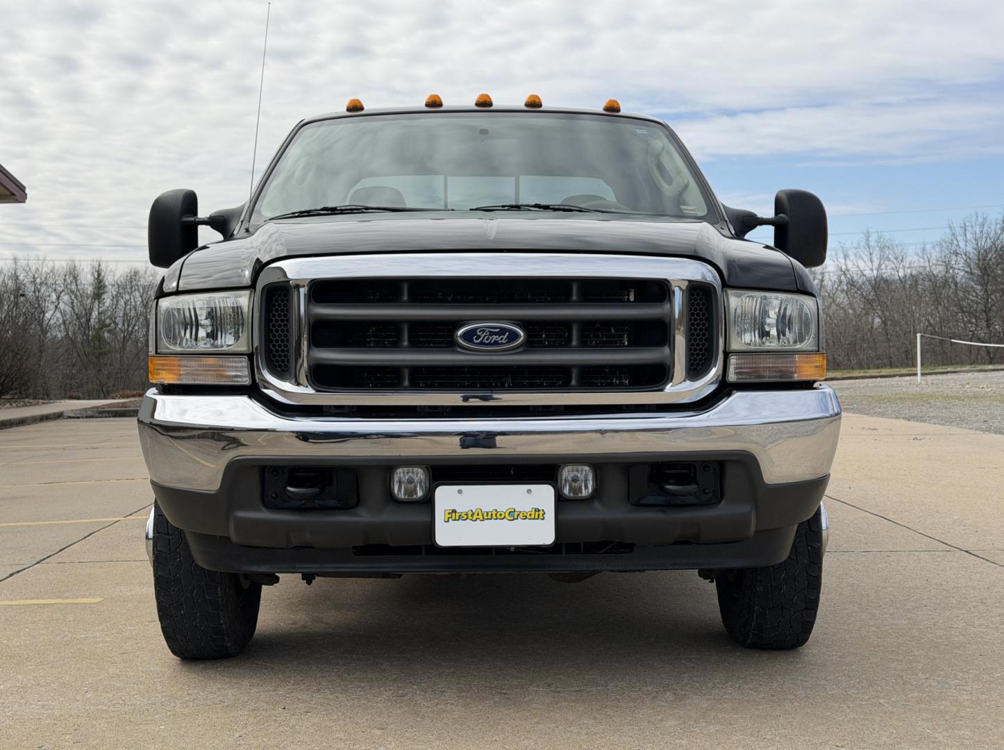 2004 BLACK /Tan Ford F-350 SD Lariat Crew Cab 4WD (1FTWW33P74E) with an 6.0L V8 TURBO DIESEL engine, Automatic transmission, located at 2990 Old Orchard Rd., Jackson, MO, 63755, 37.354214, -89.612106 - 2004 Ford F-350 Super Duty Lariat 114xxx miles 4x4 6.0L V8 Turbo Diesel Automatic Leather Power/Heated Seats Cruise Power Windows/Locks/Mirrors We have financing available and we accept trades! Fill out a credit application on our website or come by today! If you have any questions, give u - Photo#10