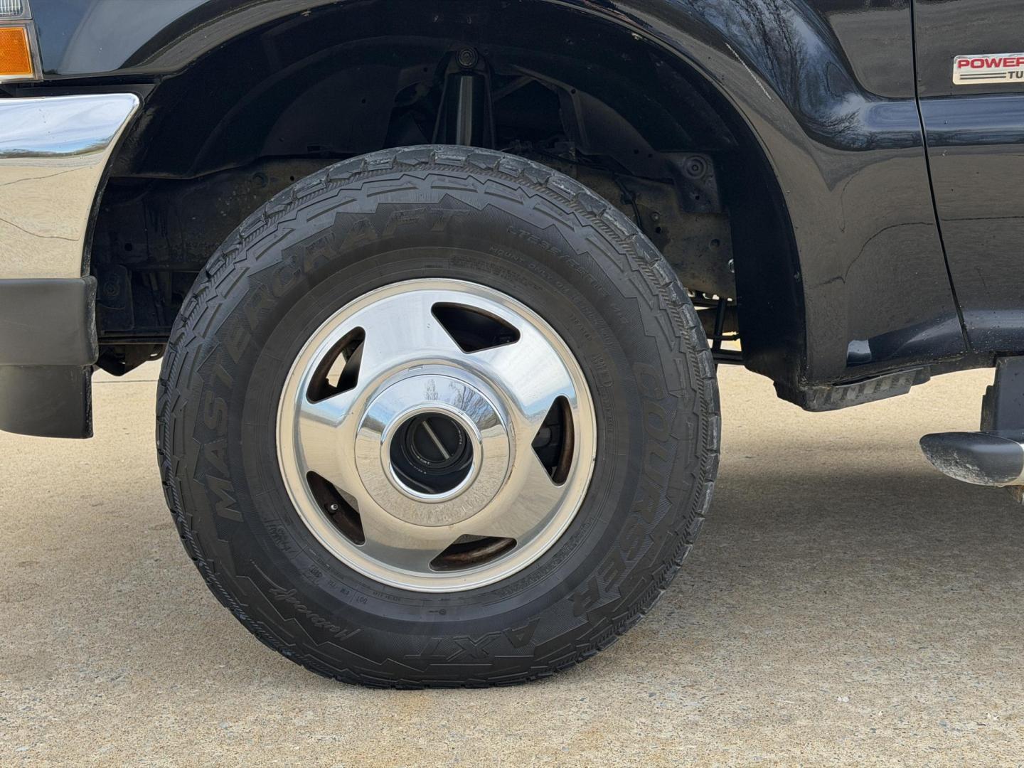 2004 BLACK /Tan Ford F-350 SD Lariat Crew Cab 4WD (1FTWW33P74E) with an 6.0L V8 TURBO DIESEL engine, Automatic transmission, located at 2990 Old Orchard Rd., Jackson, MO, 63755, 37.354214, -89.612106 - 2004 Ford F-350 Super Duty Lariat 114xxx miles 4x4 6.0L V8 Turbo Diesel Automatic Leather Power/Heated Seats Cruise Power Windows/Locks/Mirrors We have financing available and we accept trades! Fill out a credit application on our website or come by today! If you have any questions, give u - Photo#33