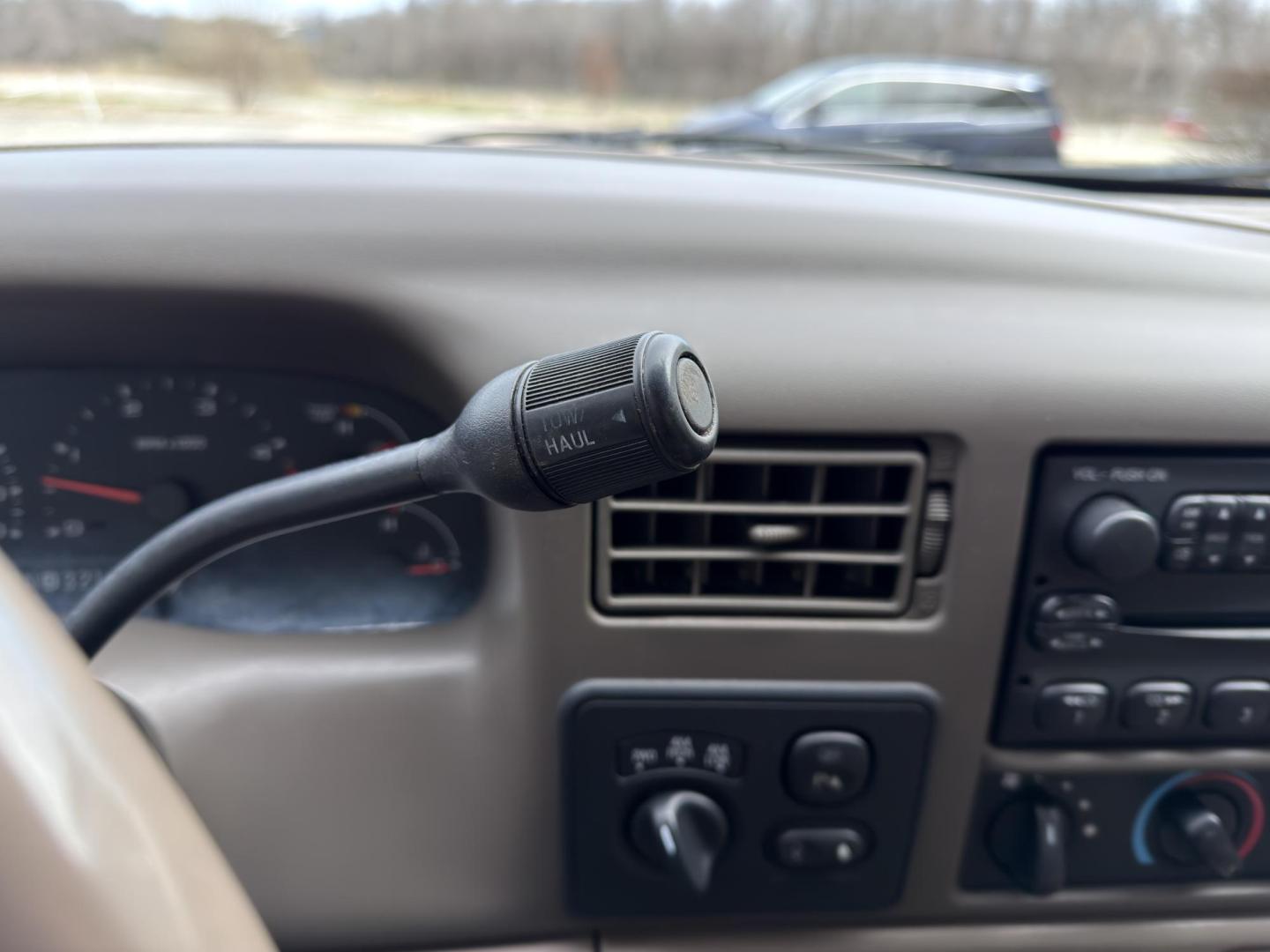 2004 BLACK /Tan Ford F-350 SD Lariat Crew Cab 4WD (1FTWW33P74E) with an 6.0L V8 TURBO DIESEL engine, Automatic transmission, located at 2990 Old Orchard Rd., Jackson, MO, 63755, 37.354214, -89.612106 - 2004 Ford F-350 Super Duty Lariat 114xxx miles 4x4 6.0L V8 Turbo Diesel Automatic Leather Power/Heated Seats Cruise Power Windows/Locks/Mirrors We have financing available and we accept trades! Fill out a credit application on our website or come by today! If you have any questions, give u - Photo#23