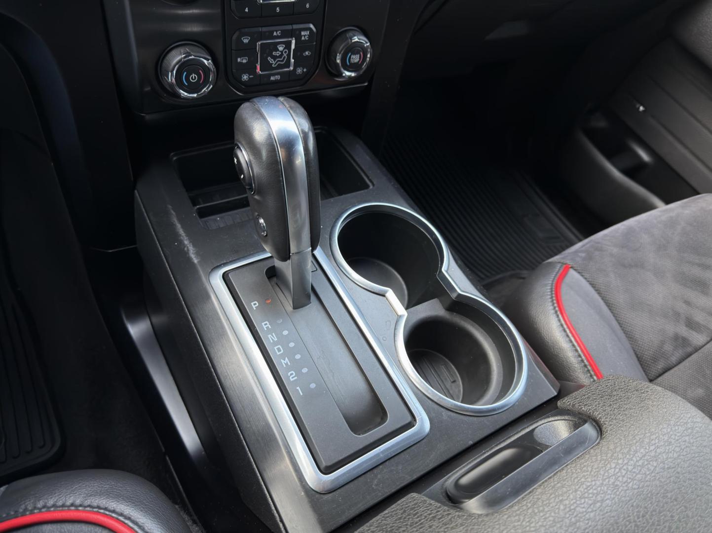 2014 BLACK /Black Ford F-150 FX4 SuperCrew 5.5-ft. Bed 4WD (1FTFW1ET3EF) with an 3.5L V6 TURBO engine, Automatic transmission, located at 2990 Old Orchard Rd., Jackson, MO, 63755, 37.354214, -89.612106 - 2014 Ford F-150 FX4 134xxx miles 4x4 3.5L V6 Automatic Backup Camera Power Seats Sunroof Bluetooth Remote Start Cruise Power Windows/Locks/Mirrors We have financing available and we accept trades! Fill out a credit application on our website or come by today! If you have any questions, - Photo#25