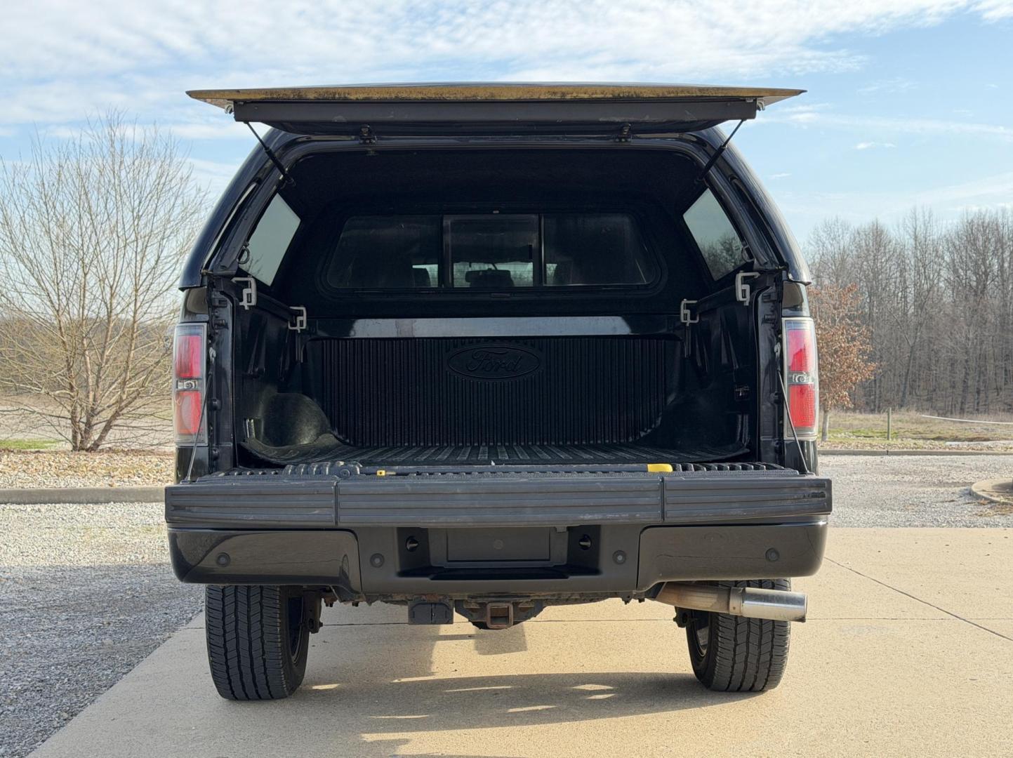 2014 BLACK /Black Ford F-150 FX4 SuperCrew 5.5-ft. Bed 4WD (1FTFW1ET3EF) with an 3.5L V6 TURBO engine, Automatic transmission, located at 2990 Old Orchard Rd., Jackson, MO, 63755, 37.354214, -89.612106 - 2014 Ford F-150 FX4 134xxx miles 4x4 3.5L V6 Automatic Backup Camera Power Seats Sunroof Bluetooth Remote Start Cruise Power Windows/Locks/Mirrors We have financing available and we accept trades! Fill out a credit application on our website or come by today! If you have any questions, - Photo#21