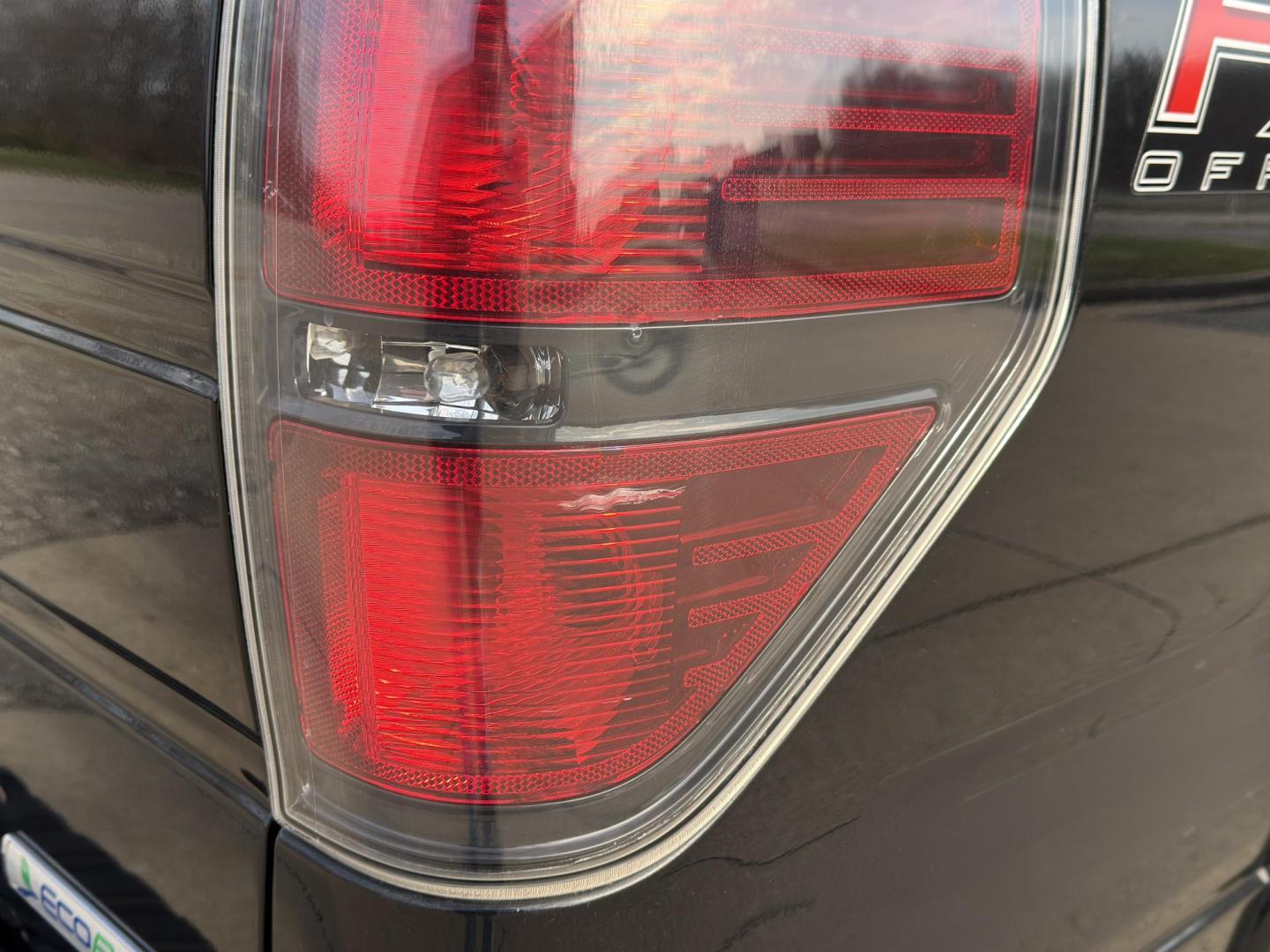 2014 BLACK /Black Ford F-150 FX4 SuperCrew 5.5-ft. Bed 4WD (1FTFW1ET3EF) with an 3.5L V6 TURBO engine, Automatic transmission, located at 2990 Old Orchard Rd., Jackson, MO, 63755, 37.354214, -89.612106 - 2014 Ford F-150 FX4 134xxx miles 4x4 3.5L V6 Automatic Backup Camera Power Seats Sunroof Bluetooth Remote Start Cruise Power Windows/Locks/Mirrors We have financing available and we accept trades! Fill out a credit application on our website or come by today! If you have any questions, - Photo#43