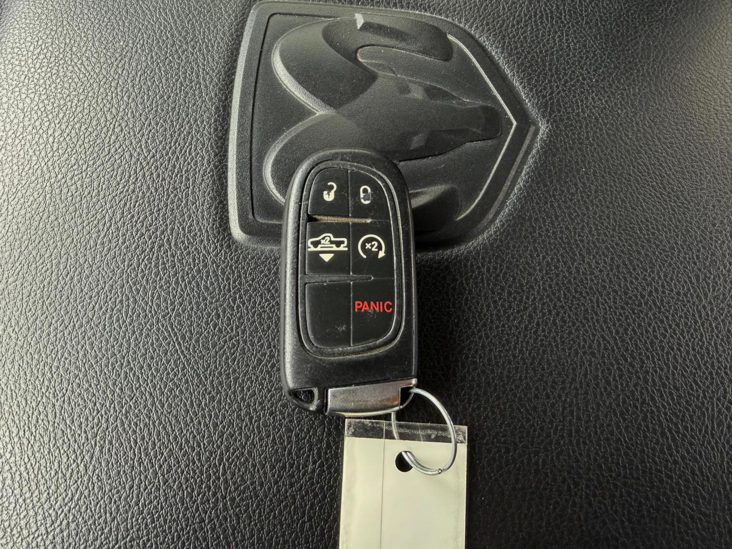 2017 WHITE /Black RAM 1500 Sport Crew Cab LWB 4WD (1C6RR7UT2HS) with an 5.7L V8 HEMI engine, Automatic transmission, located at 2990 Old Orchard Rd., Jackson, MO, 63755, 37.354214, -89.612106 - 2017 Ram 1500 Sport 142xxx miles 4x4 5.7L V8 HEMI Automatic Leather Navigation Power/Heated/Cooled Seats Heated Steering Wheel Backup Camera Sunroof Bluetooth Remote Start Cruise Power Windows/Locks/Mirrors We have financing available and we accept trades! Fill out a credit applicatio - Photo#8