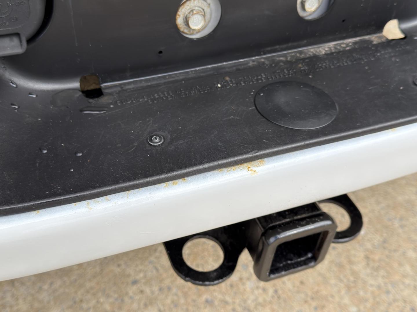 2017 WHITE /Black RAM 1500 Sport Crew Cab LWB 4WD (1C6RR7UT2HS) with an 5.7L V8 HEMI engine, Automatic transmission, located at 2990 Old Orchard Rd., Jackson, MO, 63755, 37.354214, -89.612106 - 2017 Ram 1500 Sport 142xxx miles 4x4 5.7L V8 HEMI Automatic Leather Navigation Power/Heated/Cooled Seats Heated Steering Wheel Backup Camera Sunroof Bluetooth Remote Start Cruise Power Windows/Locks/Mirrors We have financing available and we accept trades! Fill out a credit applicatio - Photo#42