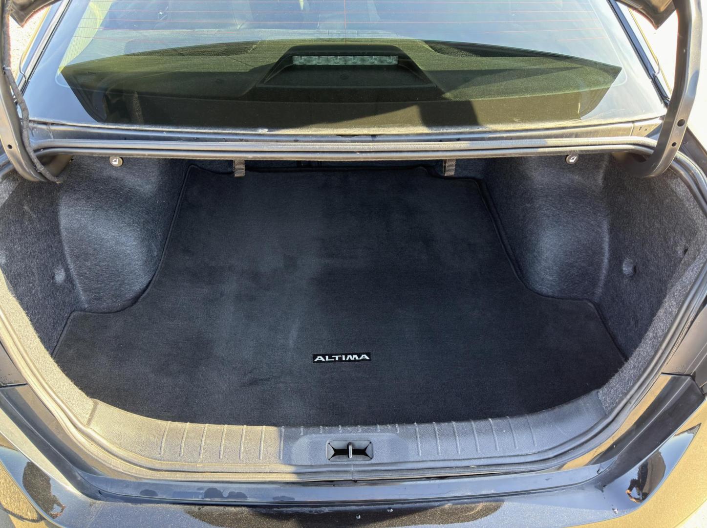 2024 BLACK /Black Nissan Altima 2.5 SR (1N4BL4CV1RN) with an 2.5L 4 Cyl. engine, CVT transmission, located at 2990 Old Orchard Rd., Jackson, MO, 63755, 37.354214, -89.612106 - 2024 Nissan Altima 2.5 SR 1-Owner 49xxx miles Front Wheel Drive 2.5L 4 Cyl. Automatic Leather Navigation Power/Heated Seats Backup Camera Sunroof Bluetooth Remote Start Cruise Power Windows/Locks/Mirrors We have financing available and we accept trades! Fill out a credit application o - Photo#22