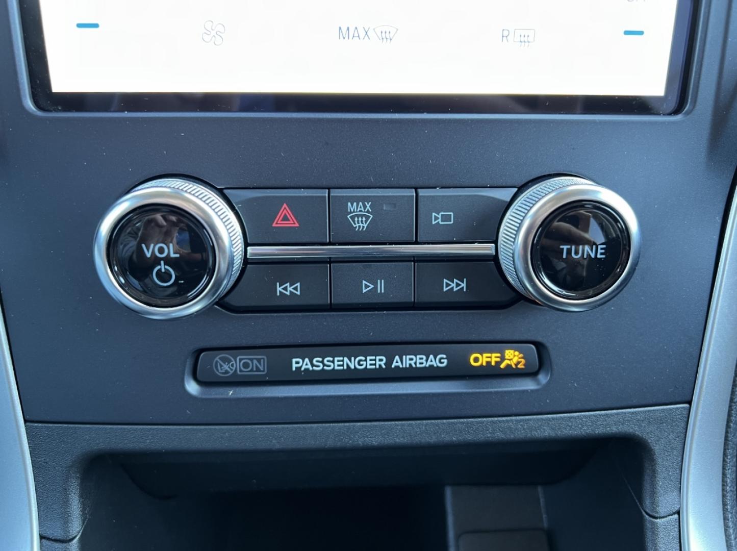 2023 BLUE /Black Cloth FORD EDGE SE (2FMPK4G95PB) with an 2.0L 4 Cyl. engine, Automatic transmission, located at 2990 Old Orchard Rd., Jackson, MO, 63755, 37.354214, -89.612106 - 2023 Ford Edge SE 1-Owner 109xxx miles All Wheel Drive 2.0L 4 Cyl. Automatic Backup Camera Bluetooth Cruise Power Windows/Locks/Mirrors We have financing available and we accept trades! Fill out a credit application on our website or come by today! If you have any questions, give us a cal - Photo#24