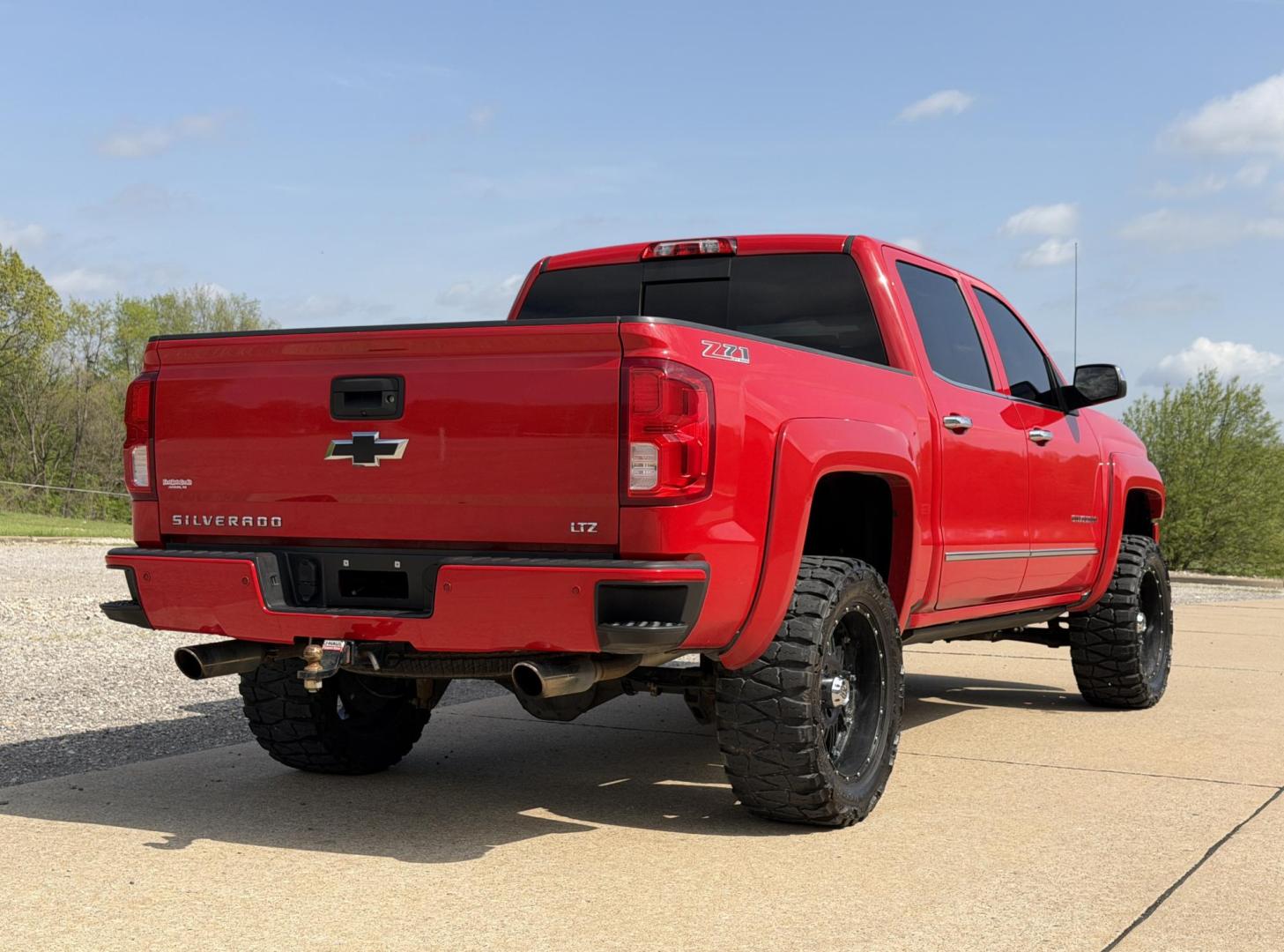 2016 RED /Tan Chevrolet Silverado 1500 LTZ Crew Cab 4WD (3GCUKSECXGG) with an 5.3L V8 engine, Automatic transmission, located at 2990 Old Orchard Rd., Jackson, MO, 63755, 37.354214, -89.612106 - 2016 Chevrolet Silverado 1500 LTZ 127xxx miles 4x4 5.3L V8 Automatic Leather Navigation Power/Heated/Cooled Seats Heated Steering Wheel Backup Camera Sunroof Bluetooth Remote Start Power Running Boards Cruise Power Windows/Locks/Mirrors We have financing available and we accept trade - Photo#13