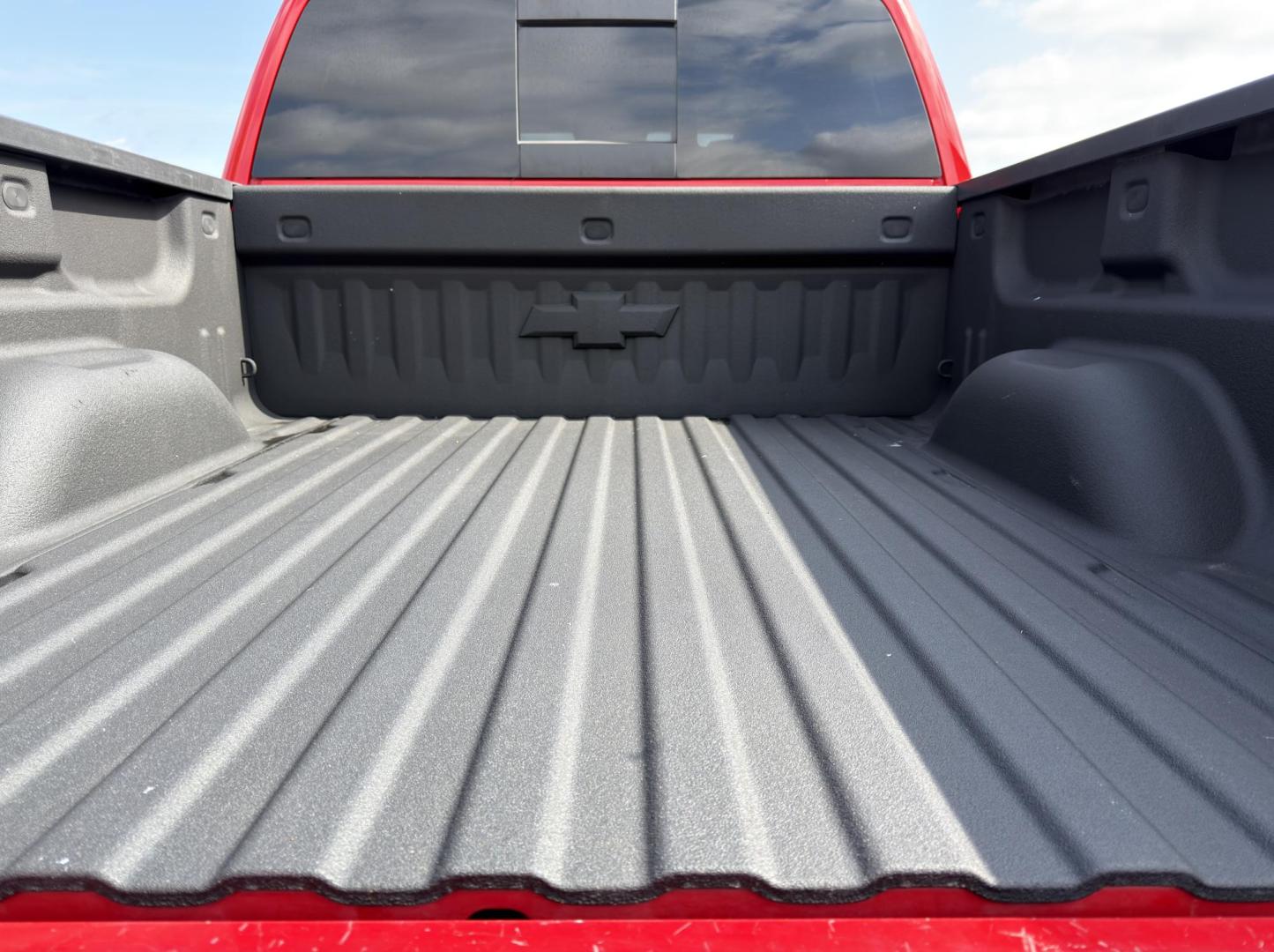 2016 RED /Tan Chevrolet Silverado 1500 LTZ Crew Cab 4WD (3GCUKSECXGG) with an 5.3L V8 engine, Automatic transmission, located at 2990 Old Orchard Rd., Jackson, MO, 63755, 37.354214, -89.612106 - 2016 Chevrolet Silverado 1500 LTZ 127xxx miles 4x4 5.3L V8 Automatic Leather Navigation Power/Heated/Cooled Seats Heated Steering Wheel Backup Camera Sunroof Bluetooth Remote Start Power Running Boards Cruise Power Windows/Locks/Mirrors We have financing available and we accept trade - Photo#24