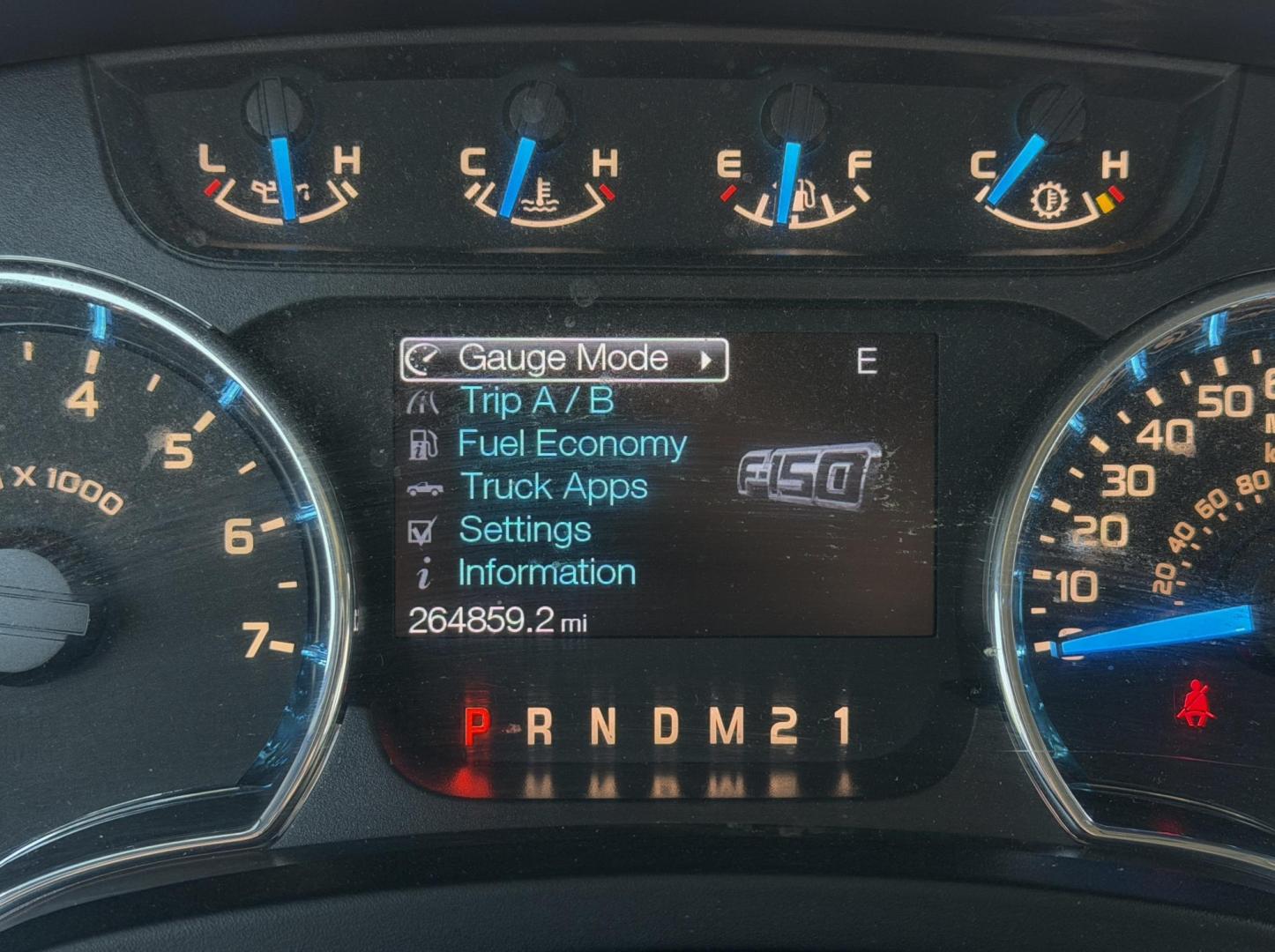 2014 SILVER /Gray Ford F-150 XLT SuperCrew 5.5-ft. Bed 4WD (1FTFW1EFXEK) with an 5.0L V8 engine, Automatic transmission, located at 2990 Old Orchard Rd., Jackson, MO, 63755, 37.354214, -89.612106 - 2014 Ford F-150 XLT 264xxx miles 4x4 5.0L V8 Automatic Backup Camera Power Driver Seat Bluetooth Cruise Power Windows/Locks/Mirrors We have financing available and we accept trades! Fill out a credit application on our website or come by today! If you have any questions, give us a call at - Photo#22