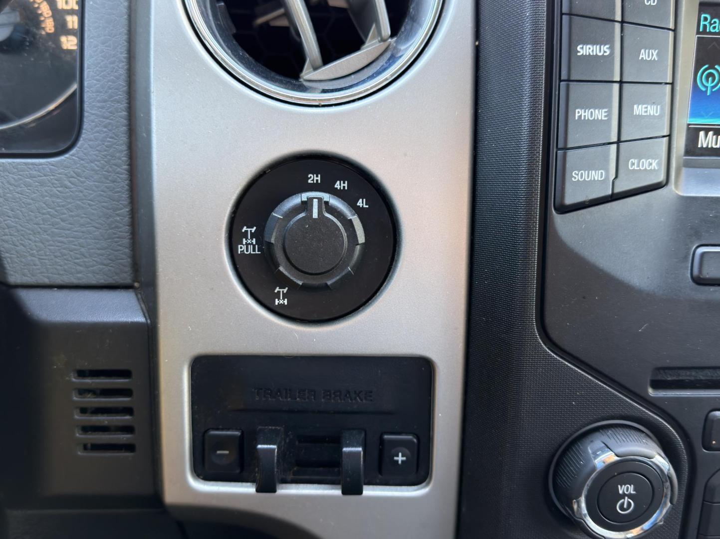 2014 SILVER /Gray Ford F-150 XLT SuperCrew 5.5-ft. Bed 4WD (1FTFW1EFXEK) with an 5.0L V8 engine, Automatic transmission, located at 2990 Old Orchard Rd., Jackson, MO, 63755, 37.354214, -89.612106 - 2014 Ford F-150 XLT 264xxx miles 4x4 5.0L V8 Automatic Backup Camera Power Driver Seat Bluetooth Cruise Power Windows/Locks/Mirrors We have financing available and we accept trades! Fill out a credit application on our website or come by today! If you have any questions, give us a call at - Photo#2