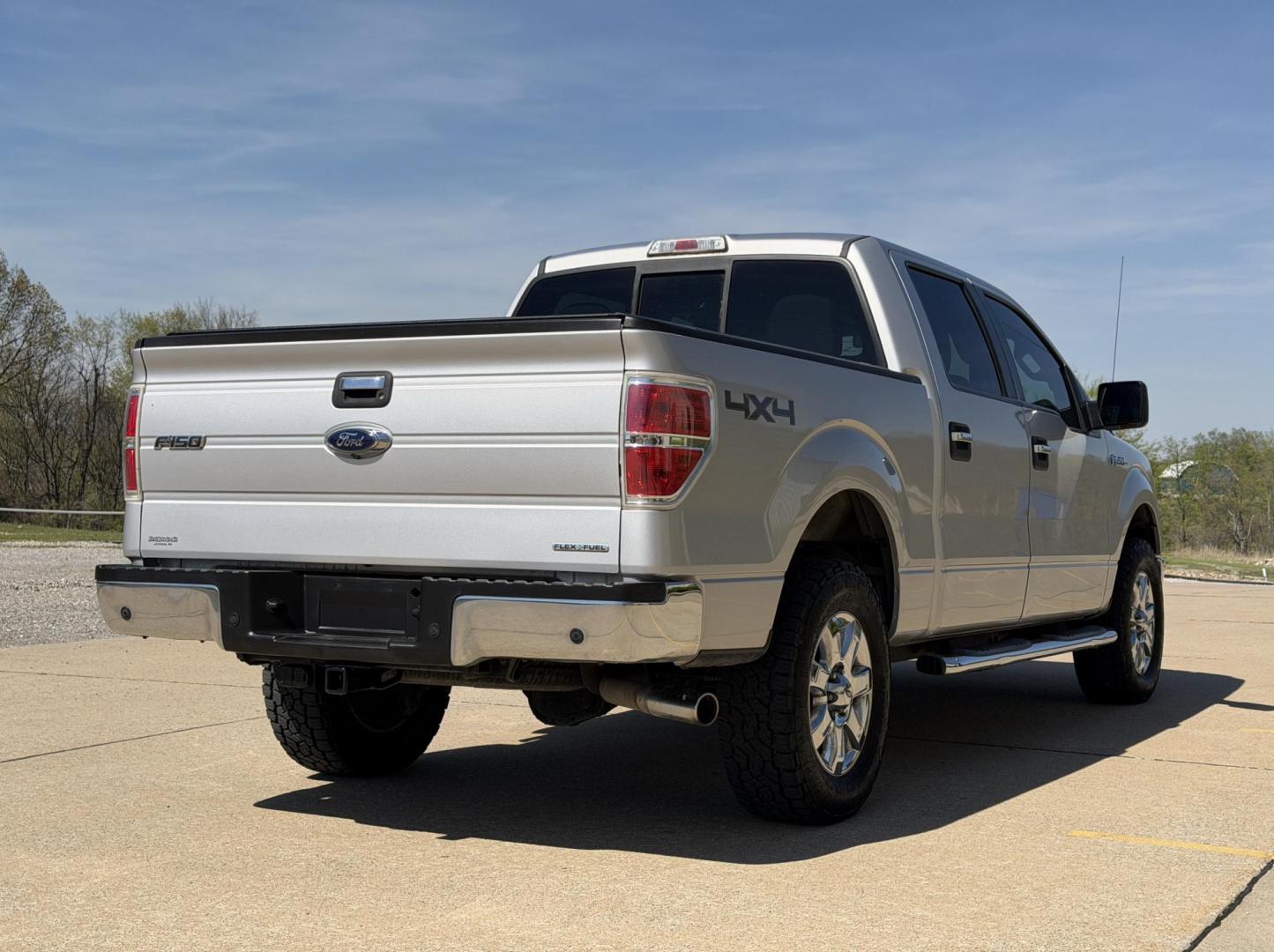 2014 SILVER /Gray Ford F-150 XLT SuperCrew 5.5-ft. Bed 4WD (1FTFW1EFXEK) with an 5.0L V8 engine, Automatic transmission, located at 2990 Old Orchard Rd., Jackson, MO, 63755, 37.354214, -89.612106 - 2014 Ford F-150 XLT 264xxx miles 4x4 5.0L V8 Automatic Backup Camera Power Driver Seat Bluetooth Cruise Power Windows/Locks/Mirrors We have financing available and we accept trades! Fill out a credit application on our website or come by today! If you have any questions, give us a call at - Photo#8