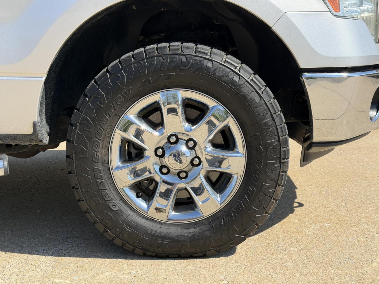 2014 SILVER /Gray Ford F-150 XLT SuperCrew 5.5-ft. Bed 4WD (1FTFW1EFXEK) with an 5.0L V8 engine, Automatic transmission, located at 2990 Old Orchard Rd., Jackson, MO, 63755, 37.354214, -89.612106 - 2014 Ford F-150 XLT 264xxx miles 4x4 5.0L V8 Automatic Backup Camera Power Driver Seat Bluetooth Cruise Power Windows/Locks/Mirrors We have financing available and we accept trades! Fill out a credit application on our website or come by today! If you have any questions, give us a call at - Photo#40