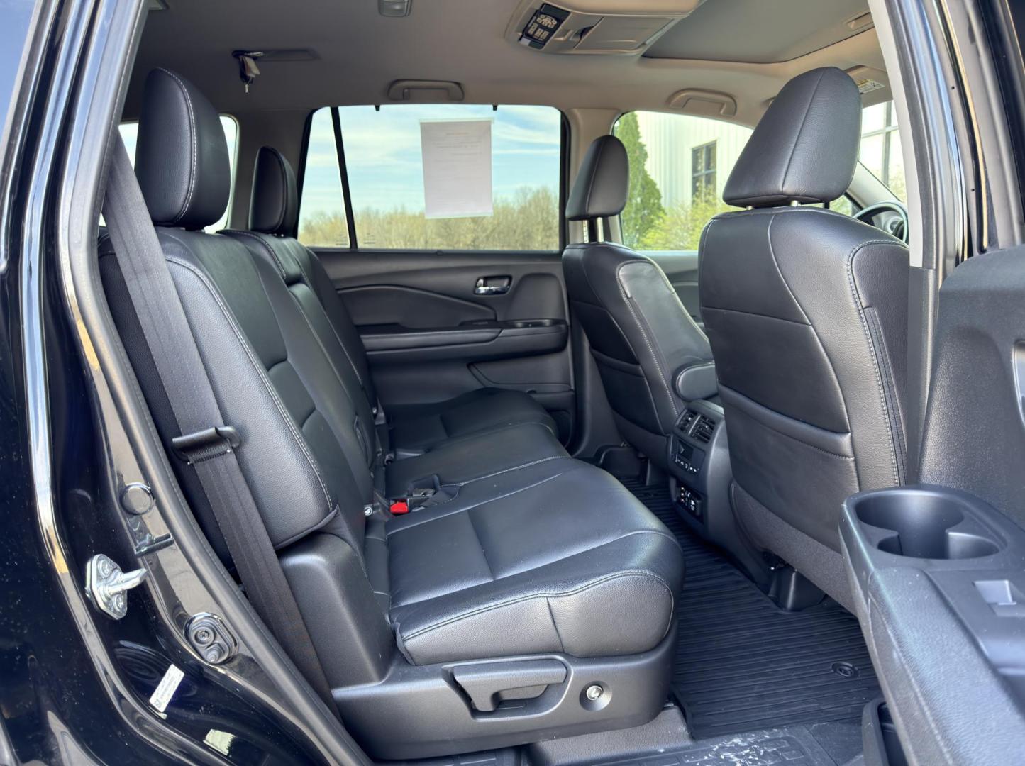 2016 BLACK /Black Honda Pilot EX-L AWD (5FNYF6H87GB) with an 3.5L V6 engine, Automatic transmission, located at 2990 Old Orchard Rd., Jackson, MO, 63755, 37.354214, -89.612106 - 2016 Honda Pilot EX-L 119xxx miles All Wheel Drive 3.5L V6 Automatic Leather 3rd Row Rear Entertainment Backup Camera Power/Heated Seats Sunroof Bluetooth Remote Start Cruise Power Windows/Locks/Mirrors We have financing available and we accept trades! Fill out a credit application on - Photo#21