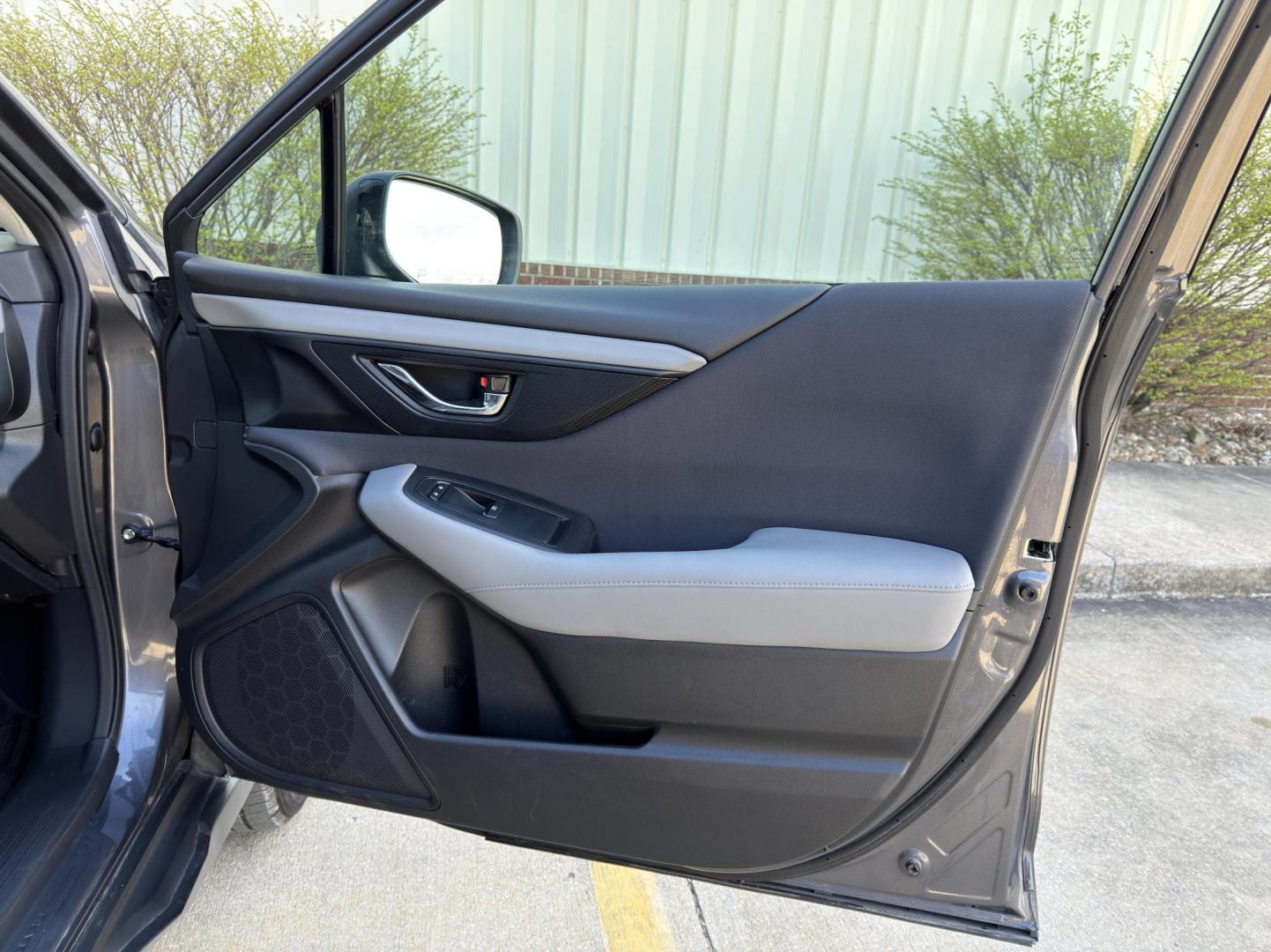 2022 GRAY /Gray Subaru Outback Premium (4S4BTAFCXN3) with an 2.5L 4 Cyl. engine, CVT transmission, located at 2990 Old Orchard Rd., Jackson, MO, 63755, 37.354214, -89.612106 - 2022 Subaru Outback Premium 1-Owner 141xxx miles All Wheel Drive 2.5L 4 Cyl. Automatic Navigation Backup Camera Power Driver Seat Heated Seats Sunroof Bluetooth Cruise Power Windows/Locks/Mirrors We have financing available and we accept trades! Fill out a credit application on our web - Photo#16