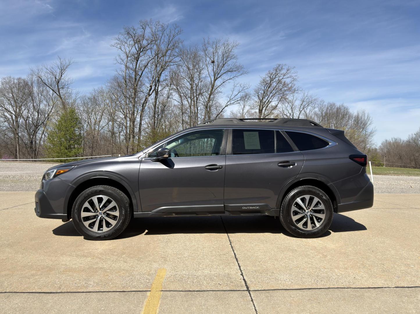2022 GRAY /Gray Subaru Outback Premium (4S4BTAFCXN3) with an 2.5L 4 Cyl. engine, CVT transmission, located at 2990 Old Orchard Rd., Jackson, MO, 63755, 37.354214, -89.612106 - 2022 Subaru Outback Premium 1-Owner 141xxx miles All Wheel Drive 2.5L 4 Cyl. Automatic Navigation Backup Camera Power Driver Seat Heated Seats Sunroof Bluetooth Cruise Power Windows/Locks/Mirrors We have financing available and we accept trades! Fill out a credit application on our web - Photo#8