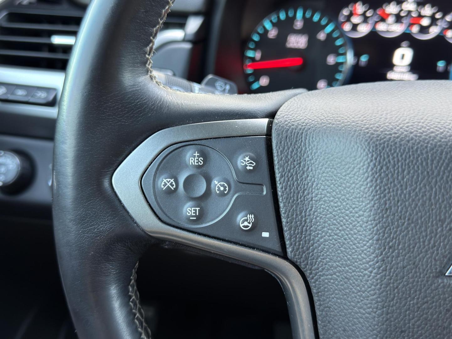 2019 GRAY /Brown Chevrolet Tahoe Premier 4WD (1GNSKCKJ7KR) with an 6.2L V8 engine, Automatic transmission, located at 2990 Old Orchard Rd., Jackson, MO, 63755, 37.354214, -89.612106 - 2019 Chevrolet Tahoe 1500 Premier 148xxx miles 4 Wheel Drive 6.2L V8 Automatic Leather 3rd Row Rear Entertainment Navigation Power/Heated/Cooled Seats Heated Rear Seats Heated Steering Wheel Backup Camera Power Running Boards Sunroof Bluetooth Heads Up Display Remote Start Cruise - Photo#33