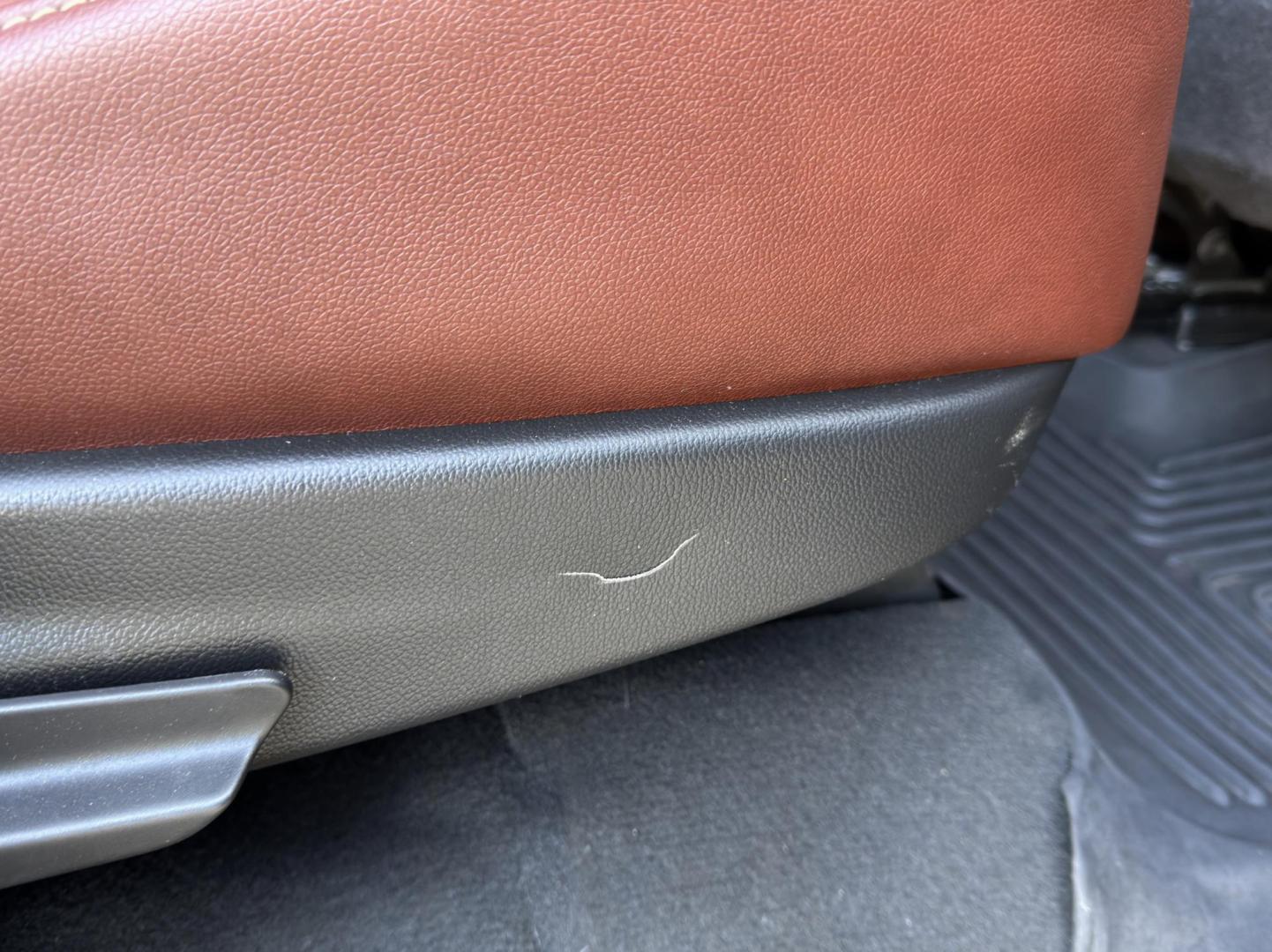 2019 GRAY /Brown Chevrolet Tahoe Premier 4WD (1GNSKCKJ7KR) with an 6.2L V8 engine, Automatic transmission, located at 2990 Old Orchard Rd., Jackson, MO, 63755, 37.354214, -89.612106 - 2019 Chevrolet Tahoe 1500 Premier 148xxx miles 4 Wheel Drive 6.2L V8 Automatic Leather 3rd Row Rear Entertainment Navigation Power/Heated/Cooled Seats Heated Rear Seats Heated Steering Wheel Backup Camera Power Running Boards Sunroof Bluetooth Heads Up Display Remote Start Cruise - Photo#62