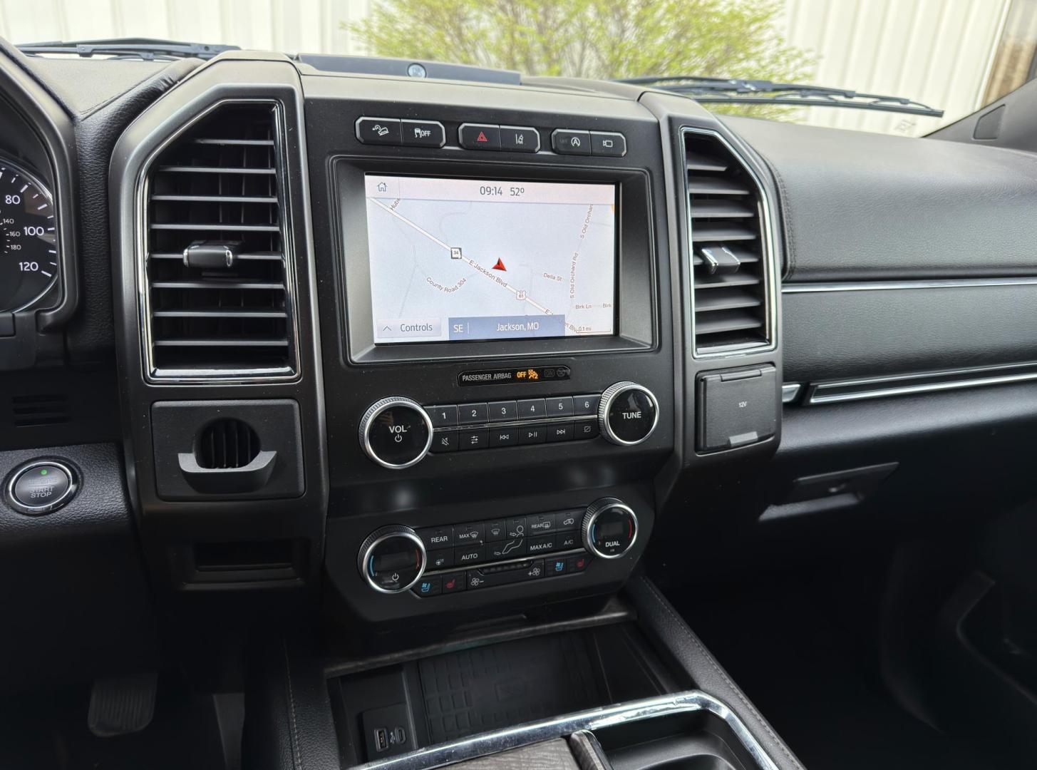 2020 RED /Black Ford Expedition Limited 4WD (1FMJU2AT2LE) with an 3.5L V6 engine, Automatic transmission, located at 2990 Old Orchard Rd., Jackson, MO, 63755, 37.354214, -89.612106 - 2020 Ford Expedition Limited 1-Owner 149xxx miles 4 Wheel Drive 3.5L V6 Automatic Leather 3rd Row Navigation Power/Heated/Cooled Seats Heated Rear Seats Heated Steering Wheel Backup Camera Sunroof Power Running Boards Bluetooth Remote Start Cruise Power Windows/Locks/Mirrors We ha - Photo#34