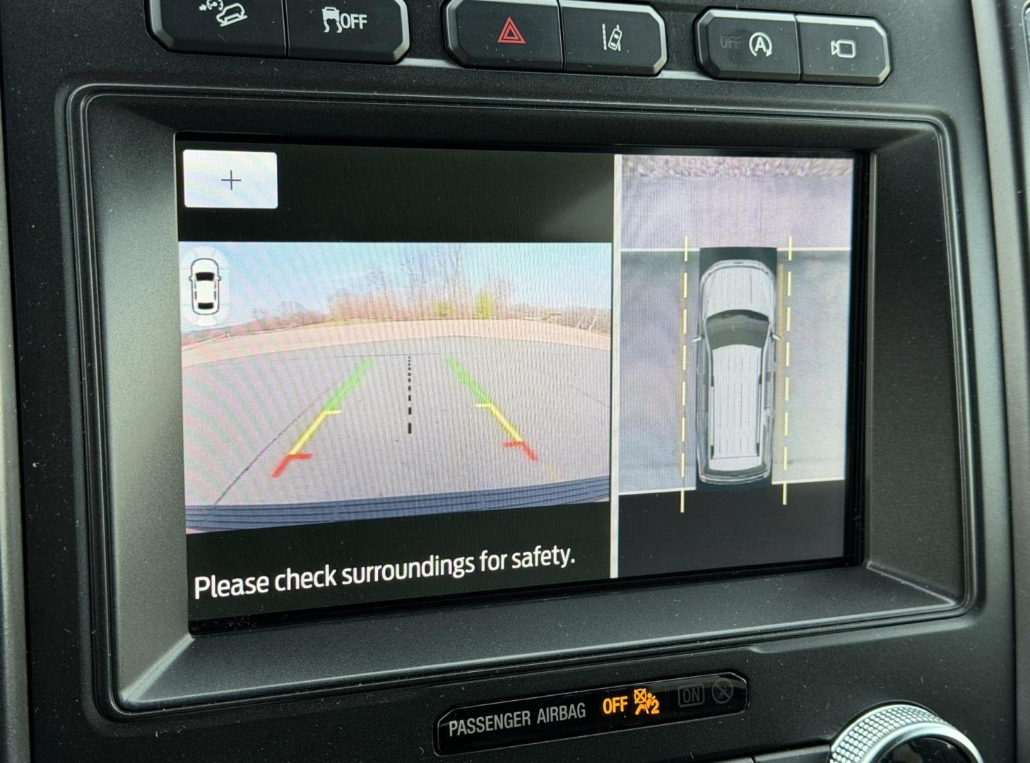 2020 RED /Black Ford Expedition Limited 4WD (1FMJU2AT2LE) with an 3.5L V6 engine, Automatic transmission, located at 2990 Old Orchard Rd., Jackson, MO, 63755, 37.354214, -89.612106 - 2020 Ford Expedition Limited 1-Owner 149xxx miles 4 Wheel Drive 3.5L V6 Automatic Leather 3rd Row Navigation Power/Heated/Cooled Seats Heated Rear Seats Heated Steering Wheel Backup Camera Sunroof Power Running Boards Bluetooth Remote Start Cruise Power Windows/Locks/Mirrors We ha - Photo#4