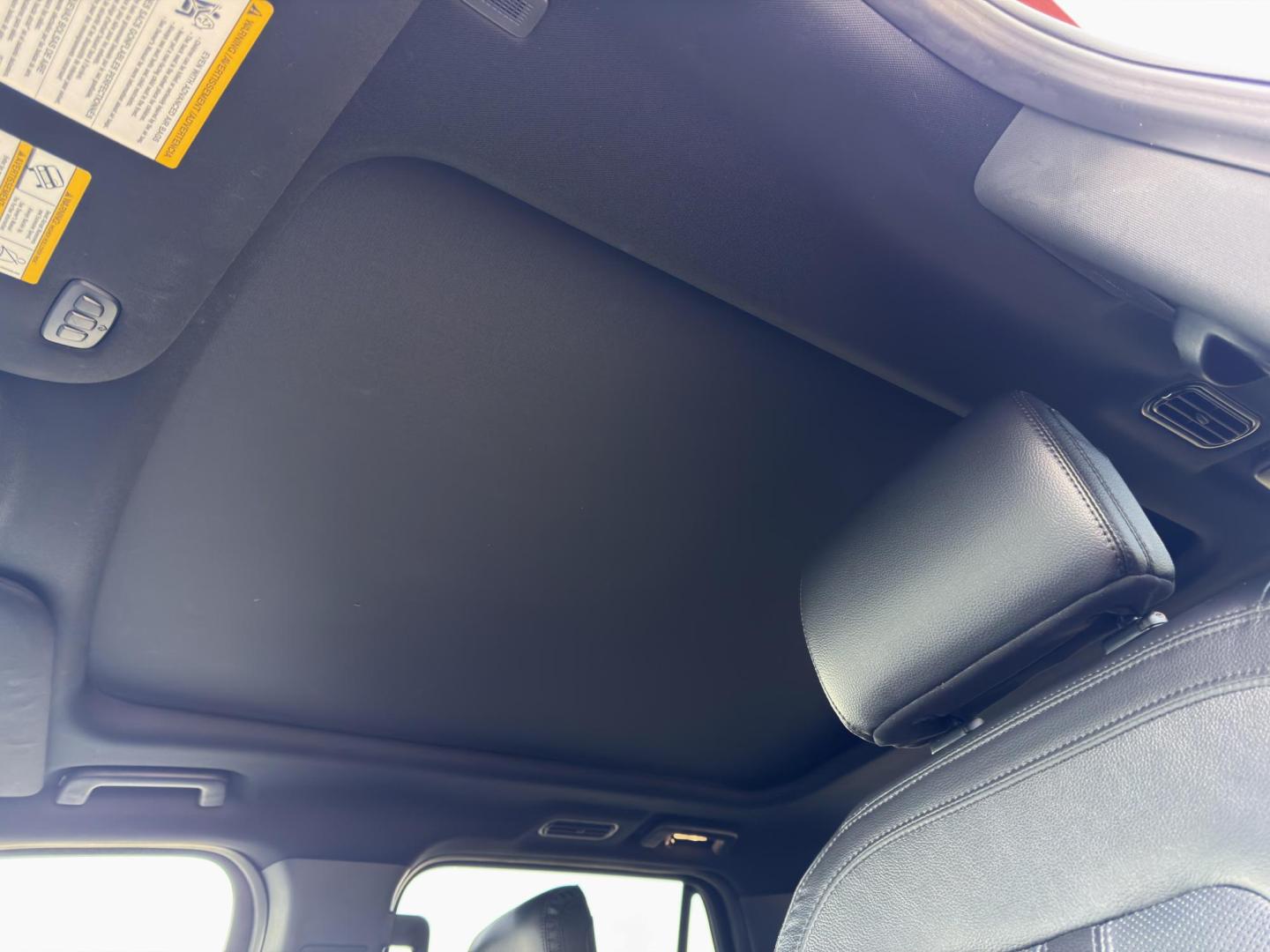 2020 RED /Black Ford Expedition Limited 4WD (1FMJU2AT2LE) with an 3.5L V6 engine, Automatic transmission, located at 2990 Old Orchard Rd., Jackson, MO, 63755, 37.354214, -89.612106 - 2020 Ford Expedition Limited 1-Owner 149xxx miles 4 Wheel Drive 3.5L V6 Automatic Leather 3rd Row Navigation Power/Heated/Cooled Seats Heated Rear Seats Heated Steering Wheel Backup Camera Sunroof Power Running Boards Bluetooth Remote Start Cruise Power Windows/Locks/Mirrors We ha - Photo#6