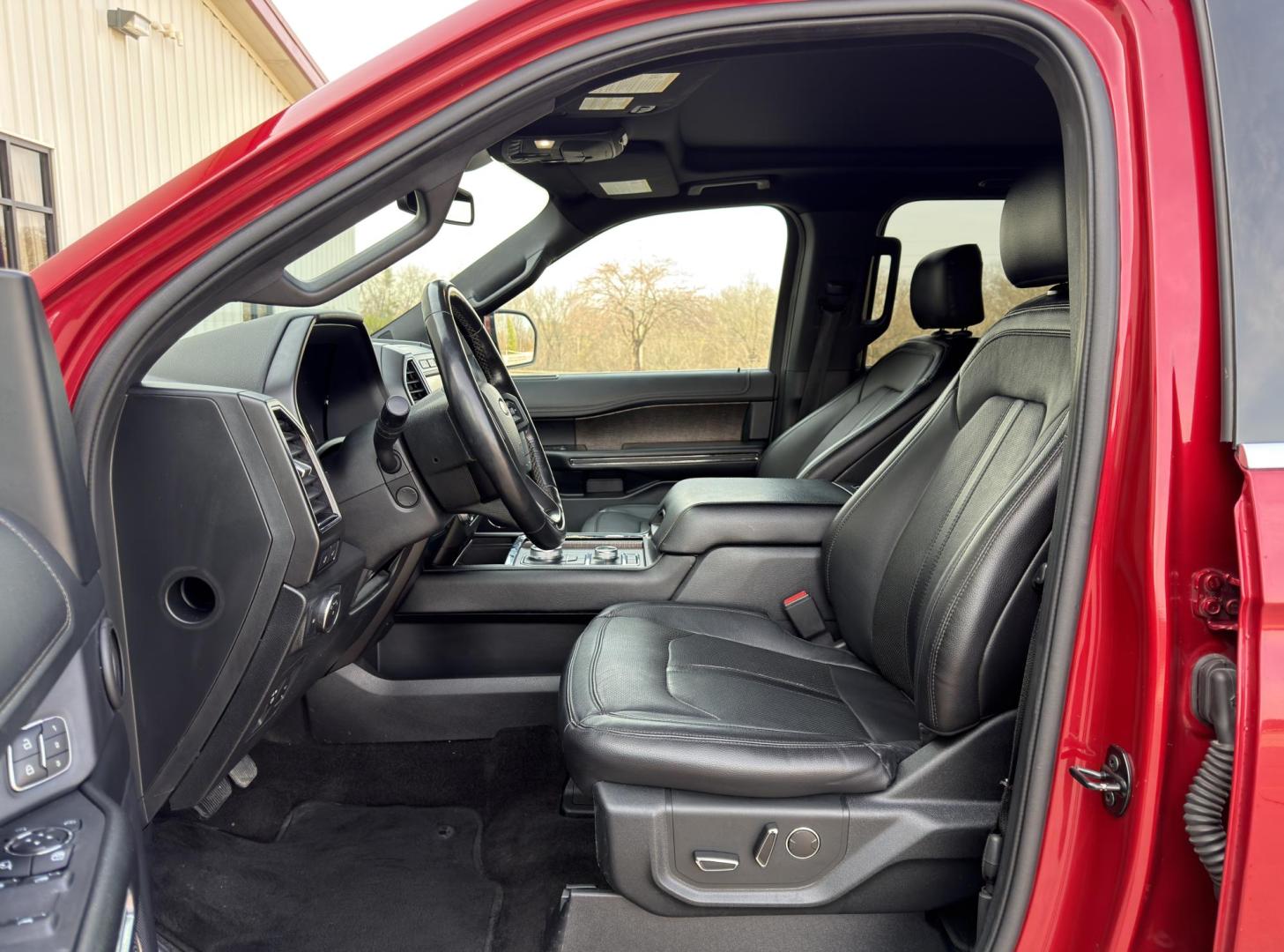 2020 RED /Black Ford Expedition Limited 4WD (1FMJU2AT2LE) with an 3.5L V6 engine, Automatic transmission, located at 2990 Old Orchard Rd., Jackson, MO, 63755, 37.354214, -89.612106 - 2020 Ford Expedition Limited 1-Owner 149xxx miles 4 Wheel Drive 3.5L V6 Automatic Leather 3rd Row Navigation Power/Heated/Cooled Seats Heated Rear Seats Heated Steering Wheel Backup Camera Sunroof Power Running Boards Bluetooth Remote Start Cruise Power Windows/Locks/Mirrors We ha - Photo#19
