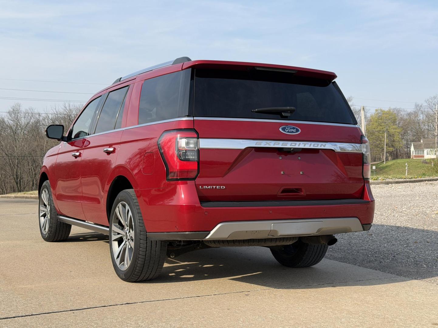 2020 RED /Black Ford Expedition Limited 4WD (1FMJU2AT2LE) with an 3.5L V6 engine, Automatic transmission, located at 2990 Old Orchard Rd., Jackson, MO, 63755, 37.354214, -89.612106 - 2020 Ford Expedition Limited 1-Owner 149xxx miles 4 Wheel Drive 3.5L V6 Automatic Leather 3rd Row Navigation Power/Heated/Cooled Seats Heated Rear Seats Heated Steering Wheel Backup Camera Sunroof Power Running Boards Bluetooth Remote Start Cruise Power Windows/Locks/Mirrors We ha - Photo#15