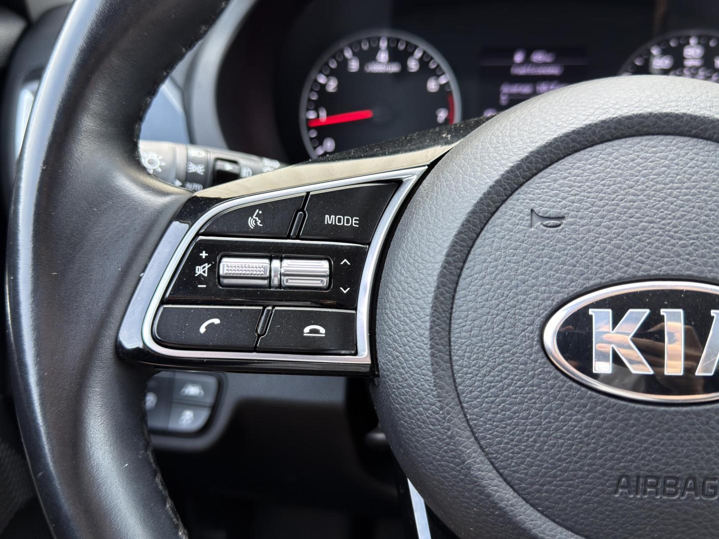 2021 WHITE /Gray Kia Seltos S (KNDEU2AA3M7) with an 2.0L 4 Cyl. engine, CVT transmission, located at 2990 Old Orchard Rd., Jackson, MO, 63755, 37.354214, -89.612106 - 2021 Kia Seltos S 124xxx miles Front Wheel Drive 2.0L 4 Cyl. Automatic Backup Camera Heated Seats Bluetooth Remote Start Cruise Power Windows/Locks/Mirrors We have financing available and we accept trades! Fill out a credit application on our website or come by today! If you have any que - Photo#21