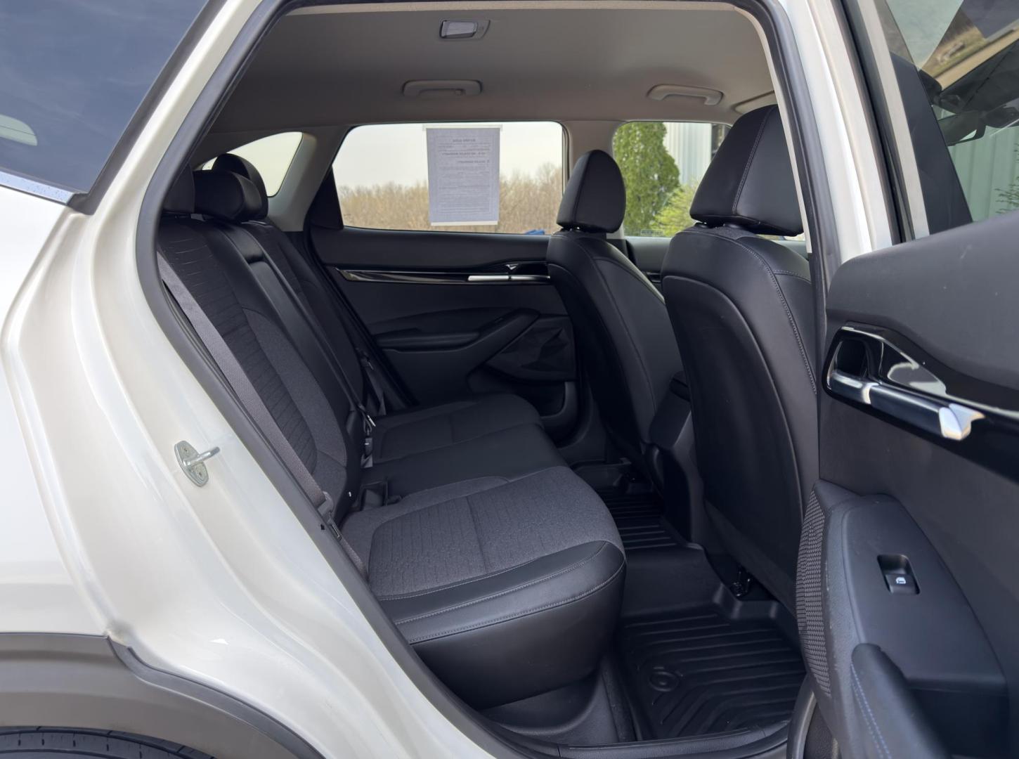 2021 WHITE /Gray Kia Seltos S (KNDEU2AA3M7) with an 2.0L 4 Cyl. engine, CVT transmission, located at 2990 Old Orchard Rd., Jackson, MO, 63755, 37.354214, -89.612106 - 2021 Kia Seltos S 124xxx miles Front Wheel Drive 2.0L 4 Cyl. Automatic Backup Camera Heated Seats Bluetooth Remote Start Cruise Power Windows/Locks/Mirrors We have financing available and we accept trades! Fill out a credit application on our website or come by today! If you have any que - Photo#16