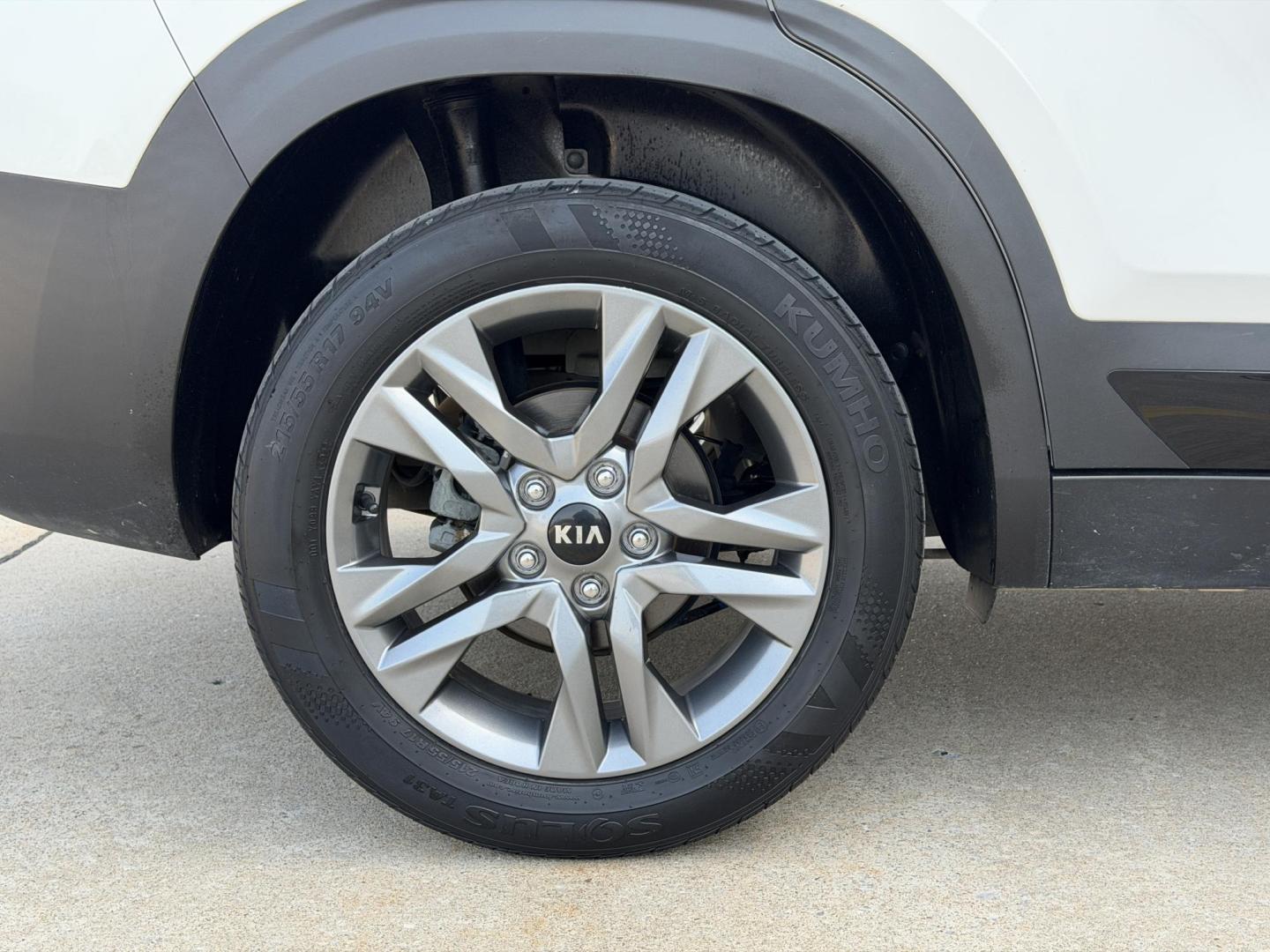 2021 WHITE /Gray Kia Seltos S (KNDEU2AA3M7) with an 2.0L 4 Cyl. engine, CVT transmission, located at 2990 Old Orchard Rd., Jackson, MO, 63755, 37.354214, -89.612106 - 2021 Kia Seltos S 124xxx miles Front Wheel Drive 2.0L 4 Cyl. Automatic Backup Camera Heated Seats Bluetooth Remote Start Cruise Power Windows/Locks/Mirrors We have financing available and we accept trades! Fill out a credit application on our website or come by today! If you have any que - Photo#35