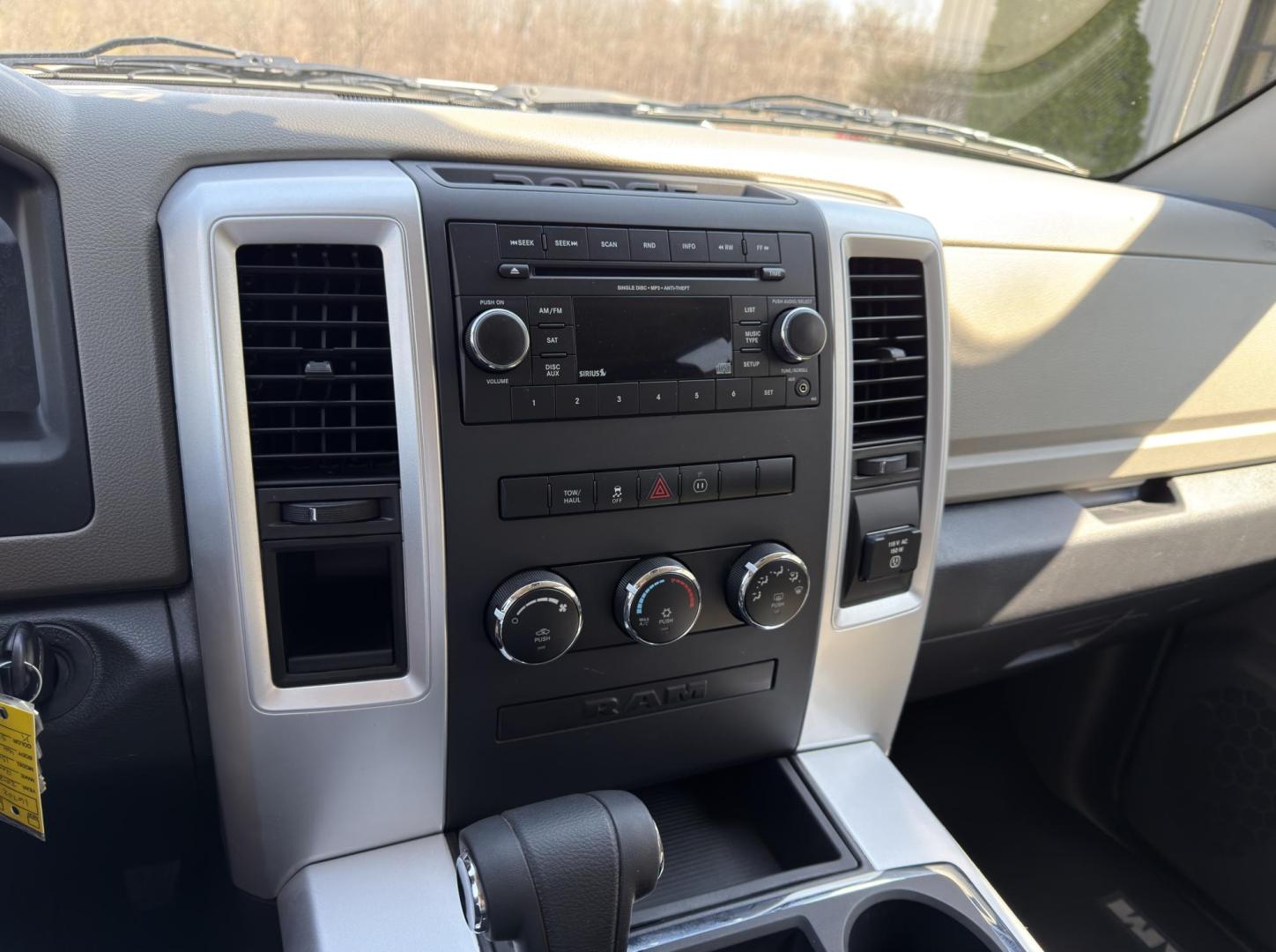 2012 SILVER /Tan Dodge Ram 1500 Big Horn Quad Cab 2WD (1C6RD6GT7CS) with an 5.7L V8 HEMI engine, Automatic transmission, located at 2990 Old Orchard Rd., Jackson, MO, 63755, 37.354214, -89.612106 - 2012 Ram 1500 Big Horn 43xxx miles Rear Wheel Drive 5.7L V8 HEMI Automatic Power Driver Seat Power Running Boards Cruise Power Windows/Locks/Mirrors We have financing available and we accept trades! Fill out a credit application on our website or come by today! If you have any questions, g - Photo#23
