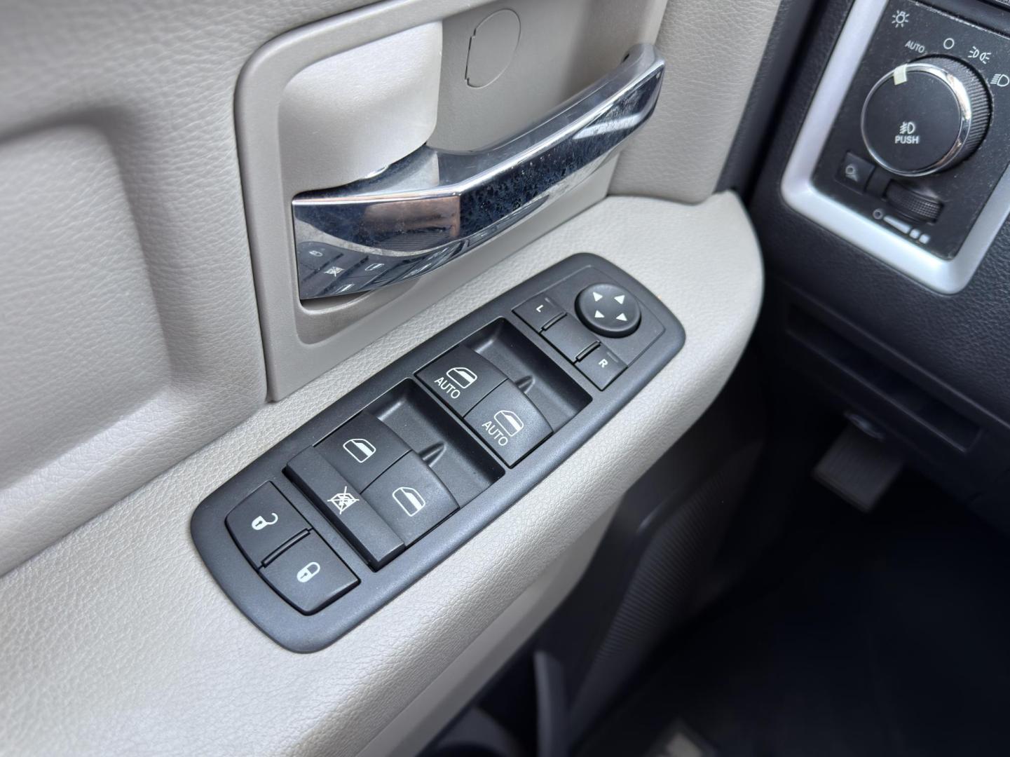 2012 SILVER /Tan Dodge Ram 1500 Big Horn Quad Cab 2WD (1C6RD6GT7CS) with an 5.7L V8 HEMI engine, Automatic transmission, located at 2990 Old Orchard Rd., Jackson, MO, 63755, 37.354214, -89.612106 - 2012 Ram 1500 Big Horn 43xxx miles Rear Wheel Drive 5.7L V8 HEMI Automatic Power Driver Seat Power Running Boards Cruise Power Windows/Locks/Mirrors We have financing available and we accept trades! Fill out a credit application on our website or come by today! If you have any questions, g - Photo#26