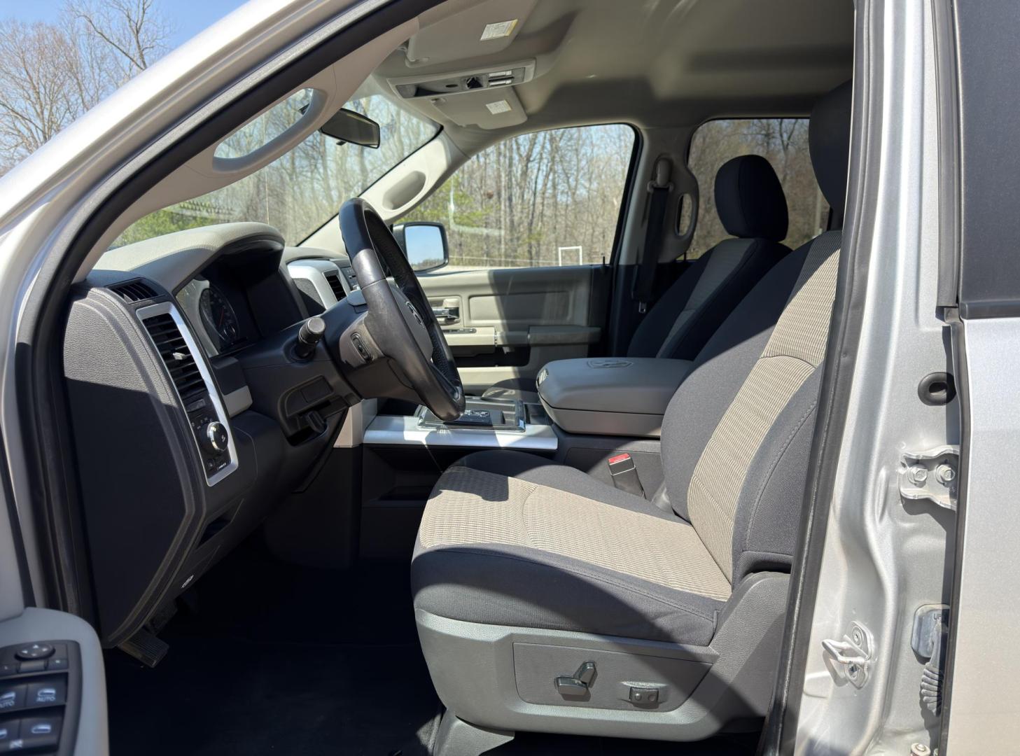 2012 SILVER /Tan Dodge Ram 1500 Big Horn Quad Cab 2WD (1C6RD6GT7CS) with an 5.7L V8 HEMI engine, Automatic transmission, located at 2990 Old Orchard Rd., Jackson, MO, 63755, 37.354214, -89.612106 - 2012 Ram 1500 Big Horn 43xxx miles Rear Wheel Drive 5.7L V8 HEMI Automatic Power Driver Seat Power Running Boards Cruise Power Windows/Locks/Mirrors We have financing available and we accept trades! Fill out a credit application on our website or come by today! If you have any questions, g - Photo#12