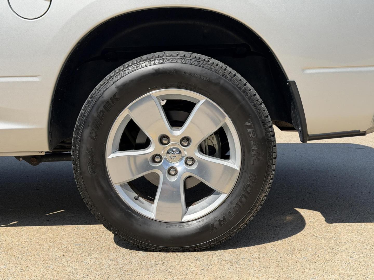 2012 SILVER /Tan Dodge Ram 1500 Big Horn Quad Cab 2WD (1C6RD6GT7CS) with an 5.7L V8 HEMI engine, Automatic transmission, located at 2990 Old Orchard Rd., Jackson, MO, 63755, 37.354214, -89.612106 - 2012 Ram 1500 Big Horn 43xxx miles Rear Wheel Drive 5.7L V8 HEMI Automatic Power Driver Seat Power Running Boards Cruise Power Windows/Locks/Mirrors We have financing available and we accept trades! Fill out a credit application on our website or come by today! If you have any questions, g - Photo#32