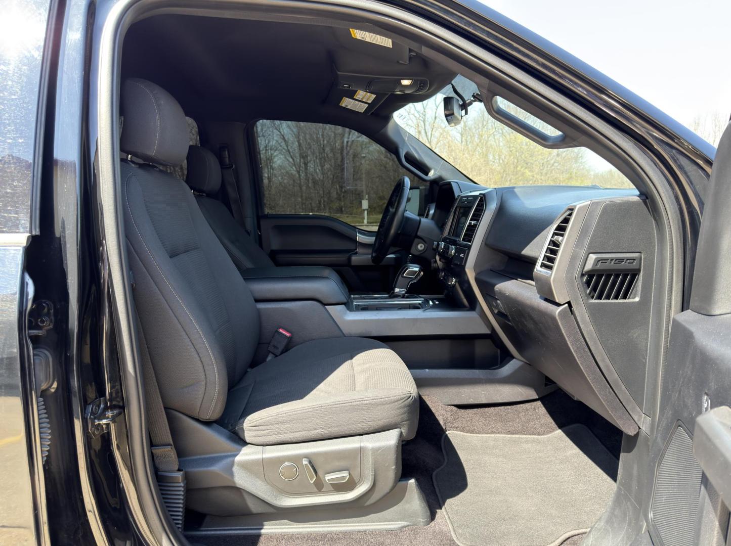 2016 BLACK /Black Ford F-150 XLT SuperCrew 6.5-ft. Bed 4WD (1FTEW1EG7GK) with an 3.5L V6 TURBO engine, Automatic transmission, located at 2990 Old Orchard Rd., Jackson, MO, 63755, 37.354214, -89.612106 - 2016 Ford F-150 XLT 157xxx miles 4x4 3.5L V6 Automatic Navigation Backup Camera Power/Heated Seats Bluetooth Remote Start Cruise Power Windows/Locks/Mirrors We have financing available and we accept trades! Fill out a credit application on our website or come by today! If you have any q - Photo#18