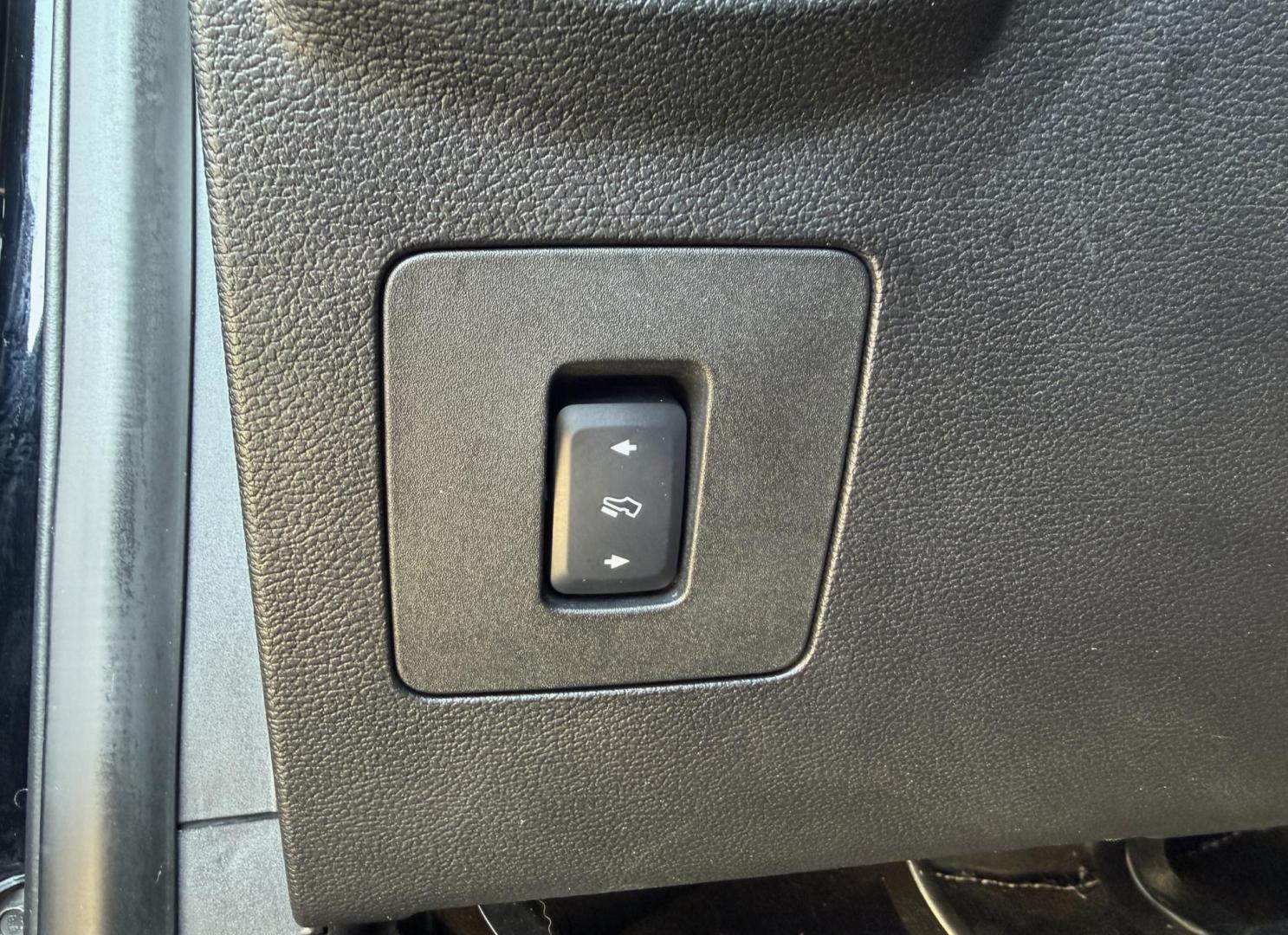 2016 BLACK /Black Ford F-150 XLT SuperCrew 6.5-ft. Bed 4WD (1FTEW1EG7GK) with an 3.5L V6 TURBO engine, Automatic transmission, located at 2990 Old Orchard Rd., Jackson, MO, 63755, 37.354214, -89.612106 - 2016 Ford F-150 XLT 157xxx miles 4x4 3.5L V6 Automatic Navigation Backup Camera Power/Heated Seats Bluetooth Remote Start Cruise Power Windows/Locks/Mirrors We have financing available and we accept trades! Fill out a credit application on our website or come by today! If you have any q - Photo#33