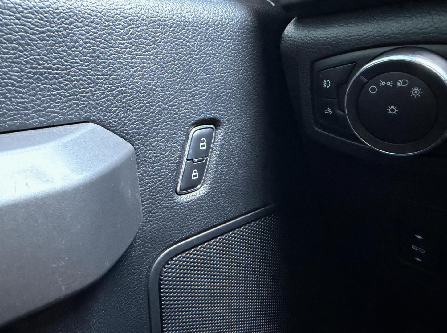 2016 BLACK /Black Ford F-150 XLT SuperCrew 6.5-ft. Bed 4WD (1FTEW1EG7GK) with an 3.5L V6 TURBO engine, Automatic transmission, located at 2990 Old Orchard Rd., Jackson, MO, 63755, 37.354214, -89.612106 - 2016 Ford F-150 XLT 157xxx miles 4x4 3.5L V6 Automatic Navigation Backup Camera Power/Heated Seats Bluetooth Remote Start Cruise Power Windows/Locks/Mirrors We have financing available and we accept trades! Fill out a credit application on our website or come by today! If you have any q - Photo#31