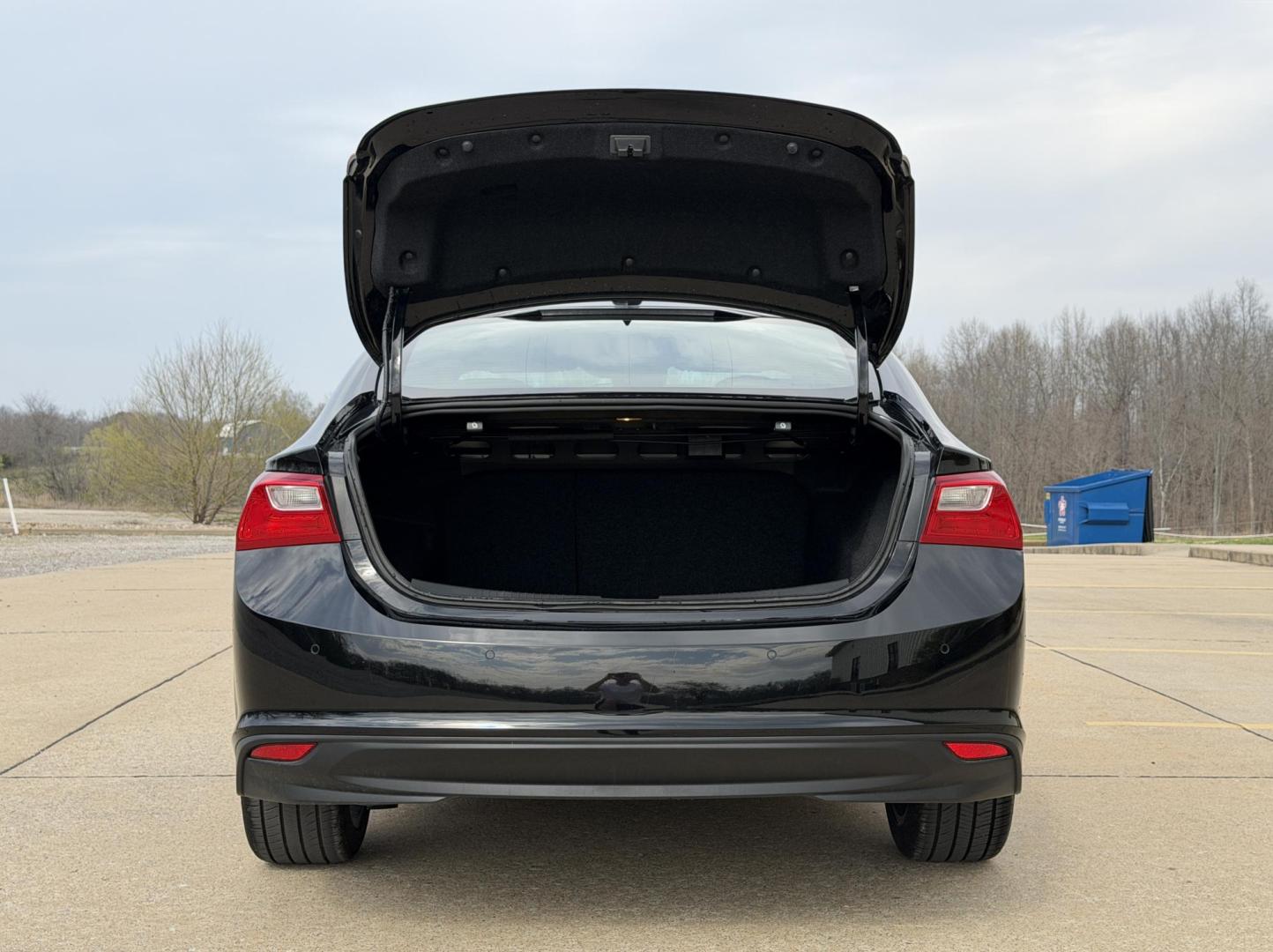 2024 BLACK /Black Chevrolet Malibu 1LT (1G1ZD5ST4RF) with an 1.5L 4 Cyl. engine, Automatic transmission, located at 2990 Old Orchard Rd., Jackson, MO, 63755, 37.354214, -89.612106 - 2024 Chevrolet Malibu LT 39xxx miles Front Wheel Drive 1.5L 4 Cyl. Automatic Backup Camera Power Driver Seat Heated Seats Sunroof Bluetooth Remote Start Cruise Power Windows/Locks/Mirrors We have financing available and we accept trades! Fill out a credit application on our website or c - Photo#20