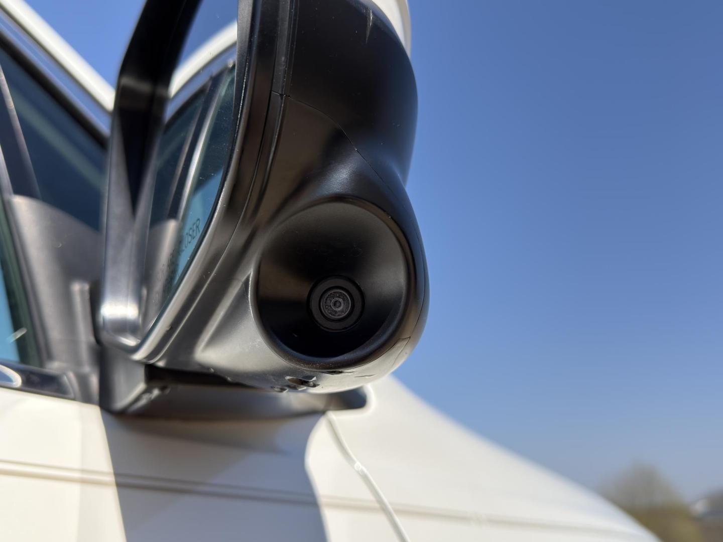 2018 WHITE /Tan Honda Pilot EX-L w/Navigation AWD (5FNYF6H75JB) with an 3.5L V6 engine, Automatic transmission, located at 2990 Old Orchard Rd., Jackson, MO, 63755, 37.354214, -89.612106 - 2018 Honda Pilot EX-L 142xxx miles All Wheel Drive 3.5L V6 Automatic Leather 3rd Row Navigation Power/Heated Seats Backup Camera Sunroof Bluetooth Remote Start Cruise Power Windows/Locks/Mirrors We have financing available and we accept trades! Fill out a credit application on our web - Photo#7