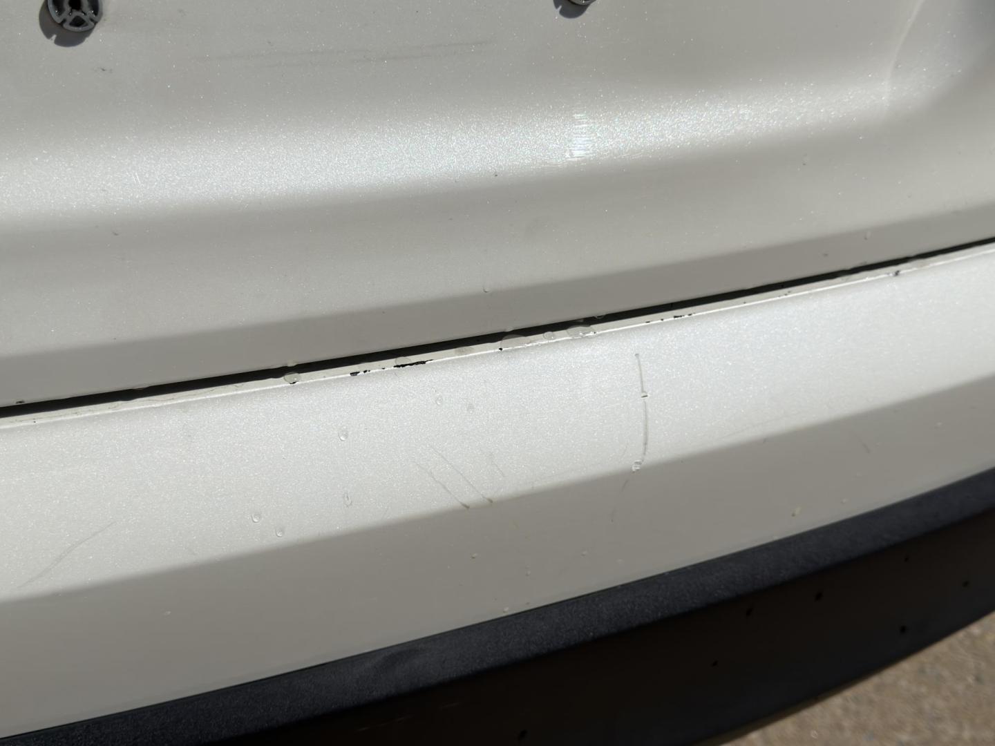 2018 WHITE /Tan Honda Pilot EX-L w/Navigation AWD (5FNYF6H75JB) with an 3.5L V6 engine, Automatic transmission, located at 2990 Old Orchard Rd., Jackson, MO, 63755, 37.354214, -89.612106 - 2018 Honda Pilot EX-L 142xxx miles All Wheel Drive 3.5L V6 Automatic Leather 3rd Row Navigation Power/Heated Seats Backup Camera Sunroof Bluetooth Remote Start Cruise Power Windows/Locks/Mirrors We have financing available and we accept trades! Fill out a credit application on our web - Photo#47