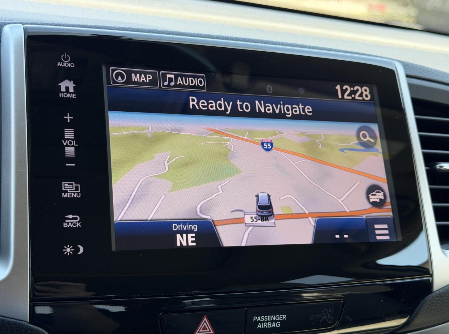 2018 WHITE /Tan Honda Pilot EX-L w/Navigation AWD (5FNYF6H75JB) with an 3.5L V6 engine, Automatic transmission, located at 2990 Old Orchard Rd., Jackson, MO, 63755, 37.354214, -89.612106 - 2018 Honda Pilot EX-L 142xxx miles All Wheel Drive 3.5L V6 Automatic Leather 3rd Row Navigation Power/Heated Seats Backup Camera Sunroof Bluetooth Remote Start Cruise Power Windows/Locks/Mirrors We have financing available and we accept trades! Fill out a credit application on our web - Photo#2