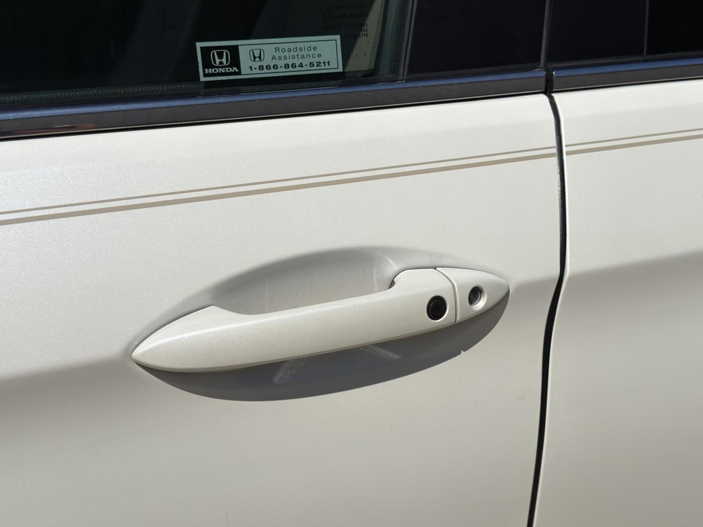 2018 WHITE /Tan Honda Pilot EX-L w/Navigation AWD (5FNYF6H75JB) with an 3.5L V6 engine, Automatic transmission, located at 2990 Old Orchard Rd., Jackson, MO, 63755, 37.354214, -89.612106 - 2018 Honda Pilot EX-L 142xxx miles All Wheel Drive 3.5L V6 Automatic Leather 3rd Row Navigation Power/Heated Seats Backup Camera Sunroof Bluetooth Remote Start Cruise Power Windows/Locks/Mirrors We have financing available and we accept trades! Fill out a credit application on our web - Photo#39