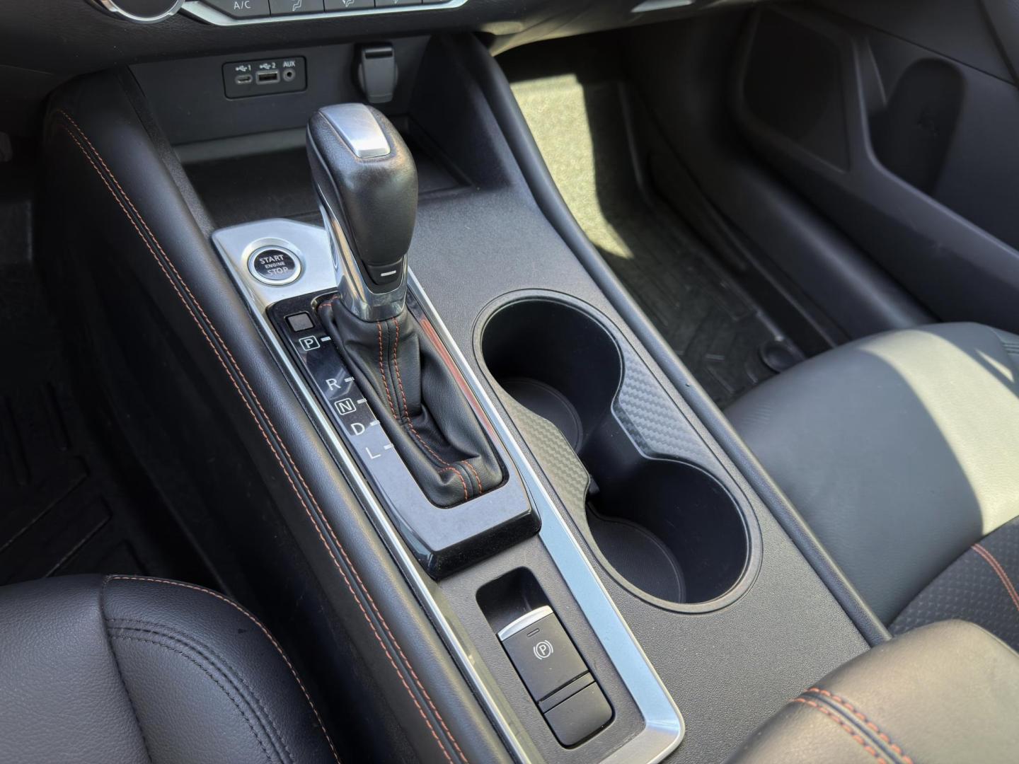 2020 BLUE /Black Nissan Altima 2.5 SR AWD (1N4BL4CW3LC) with an 2.5L 4 Cyl. engine, CVT transmission, located at 2990 Old Orchard Rd., Jackson, MO, 63755, 37.354214, -89.612106 - 2020 Nissan Altima 2.5 SR 1-Owner 101xxx miles All Wheel Drive 2.5L 4 Cyl. Automatic Leather Backup Camera Bluetooth Remote Start Cruise Power Windows/Locks/Mirrors We have financing available and we accept trades! Fill out a credit application on our website or come by today! If you ha - Photo#24