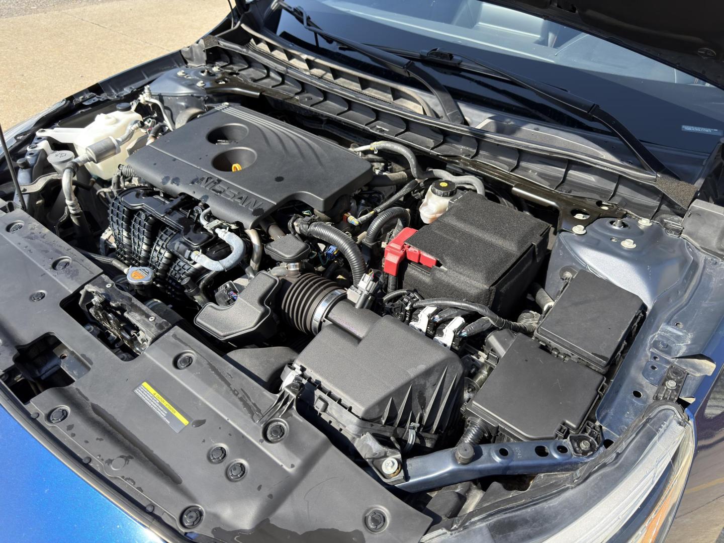 2020 BLUE /Black Nissan Altima 2.5 SR AWD (1N4BL4CW3LC) with an 2.5L 4 Cyl. engine, CVT transmission, located at 2990 Old Orchard Rd., Jackson, MO, 63755, 37.354214, -89.612106 - 2020 Nissan Altima 2.5 SR 1-Owner 101xxx miles All Wheel Drive 2.5L 4 Cyl. Automatic Leather Backup Camera Bluetooth Remote Start Cruise Power Windows/Locks/Mirrors We have financing available and we accept trades! Fill out a credit application on our website or come by today! If you ha - Photo#34